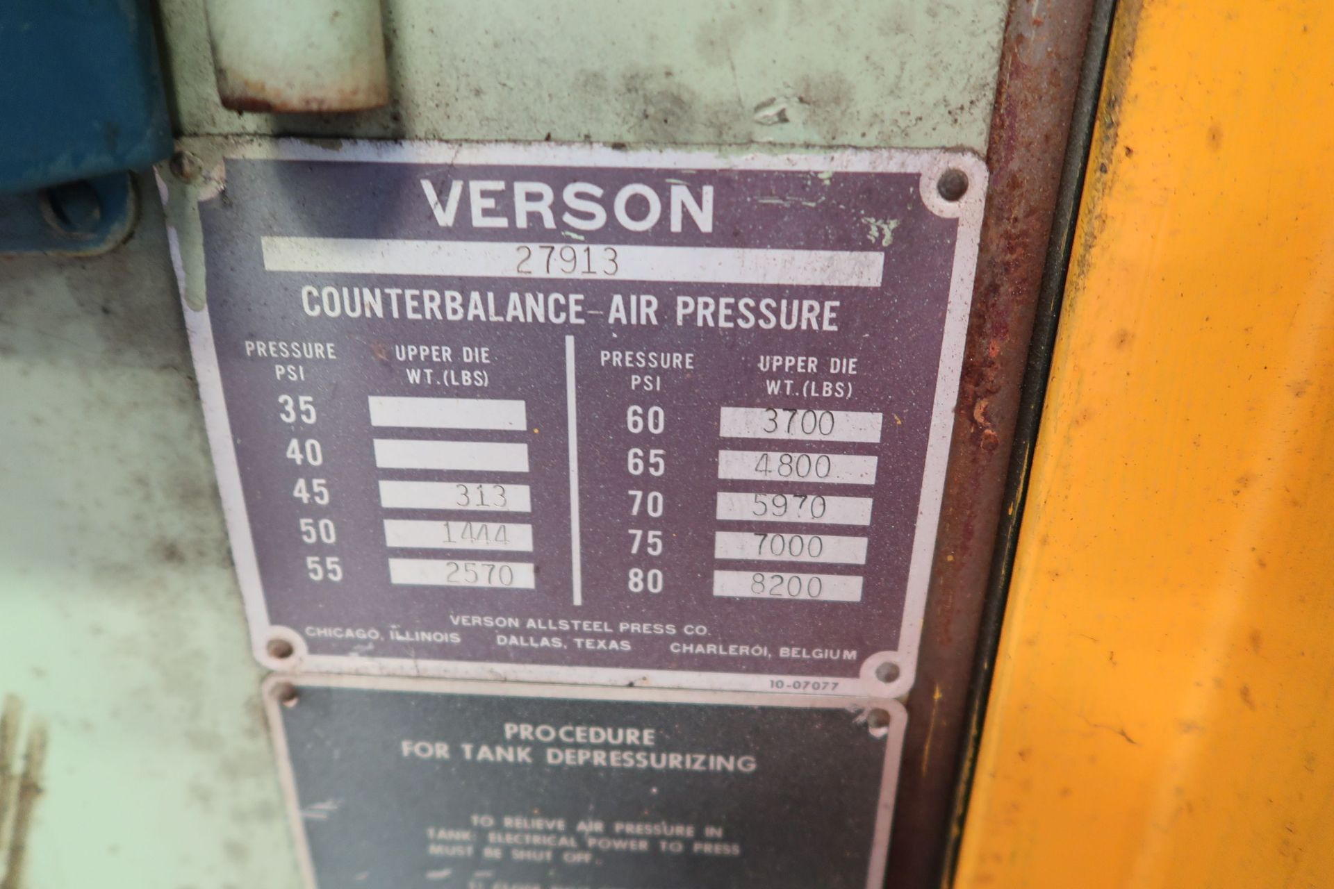 300 TON VERSON S2-300-54-30T SSDC PRESS; S/N 27913, 4" STROKE, 15-45 SPM, 30" SHUT HEIGHT, 5" ADJ, - Bild 4 aus 12