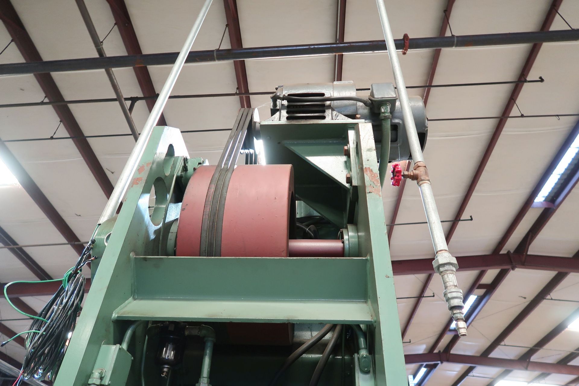 110 TON MINSTER NO. S1-110 GAP FRAME PRESS; S/N 14810, 8" STROKE, 70 SPM, 5" ADJ., 22" SHUT HEIGHT - Image 5 of 12