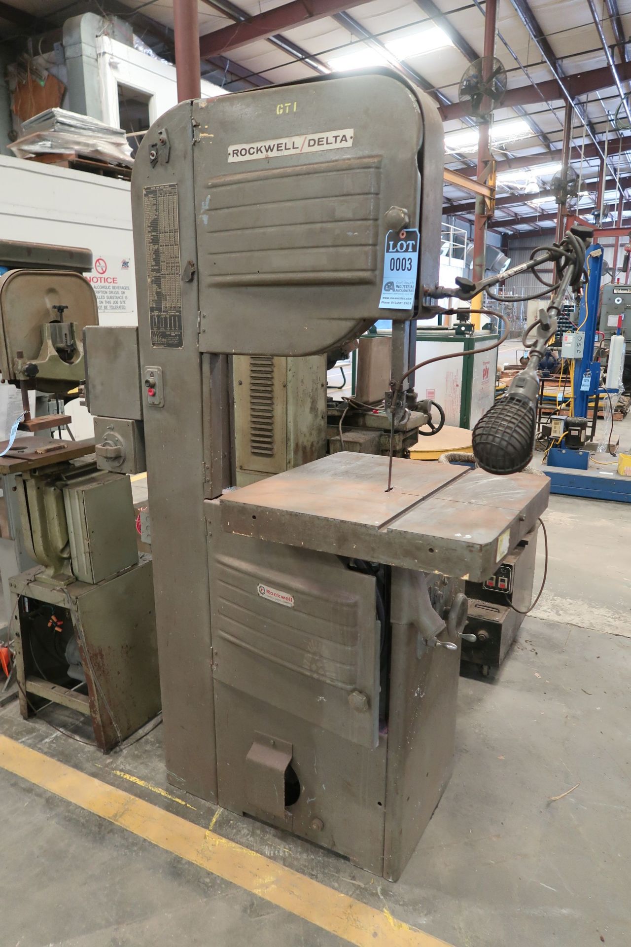 20" ROCKWELL DELTA VERTICAL BAND SAW