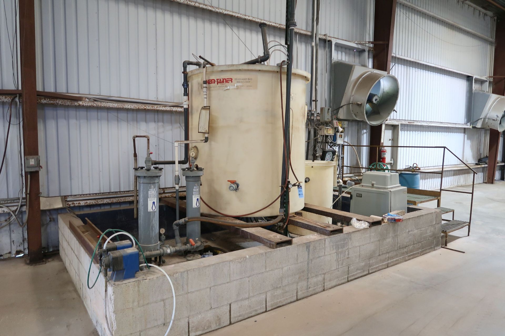 SAMPLE WATER TREATMENT SYSTEM WITH POLY TANKS & CONTROLS