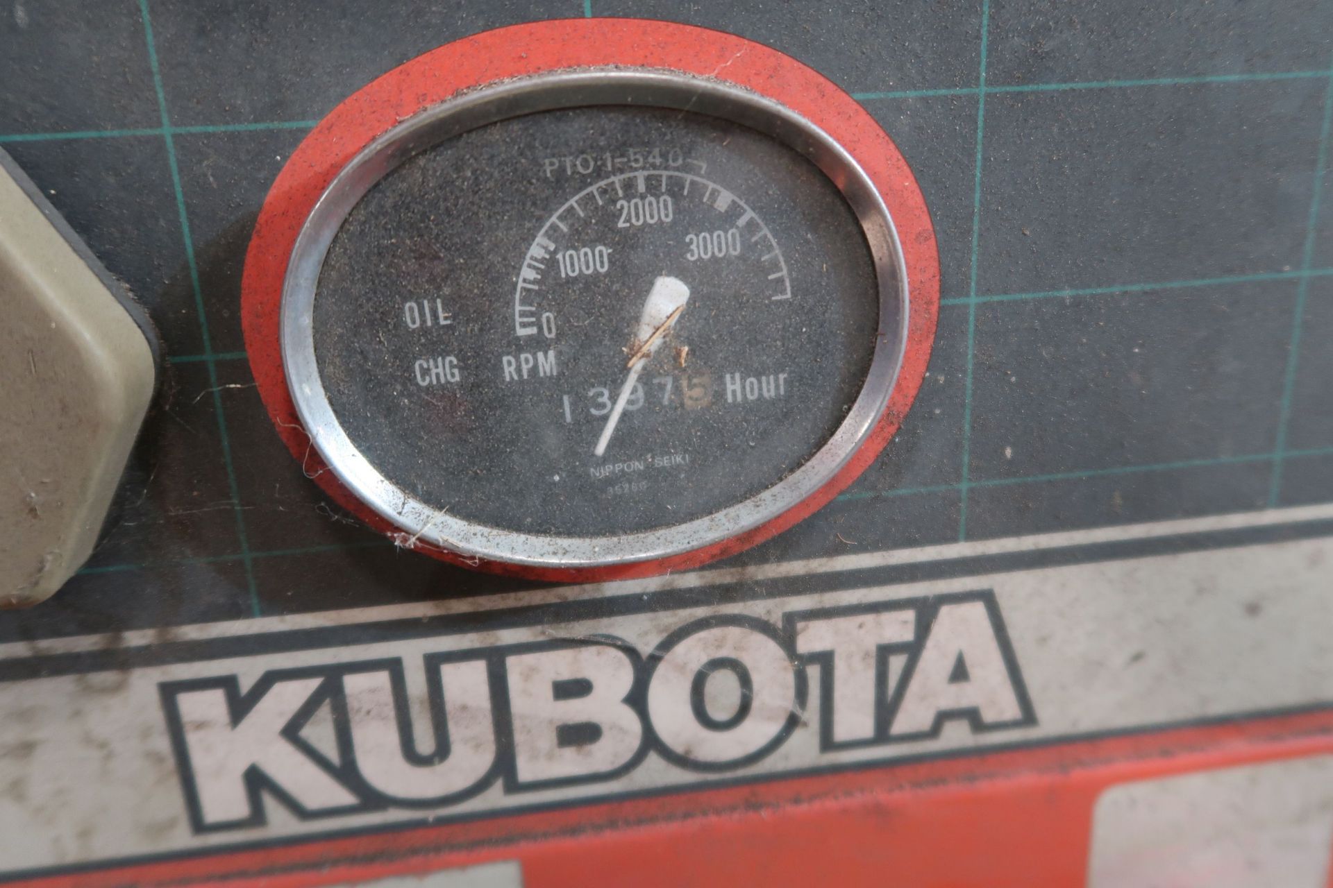 KUBOTA L2350 TRACTOR WITH BUSH HOG - Image 5 of 8