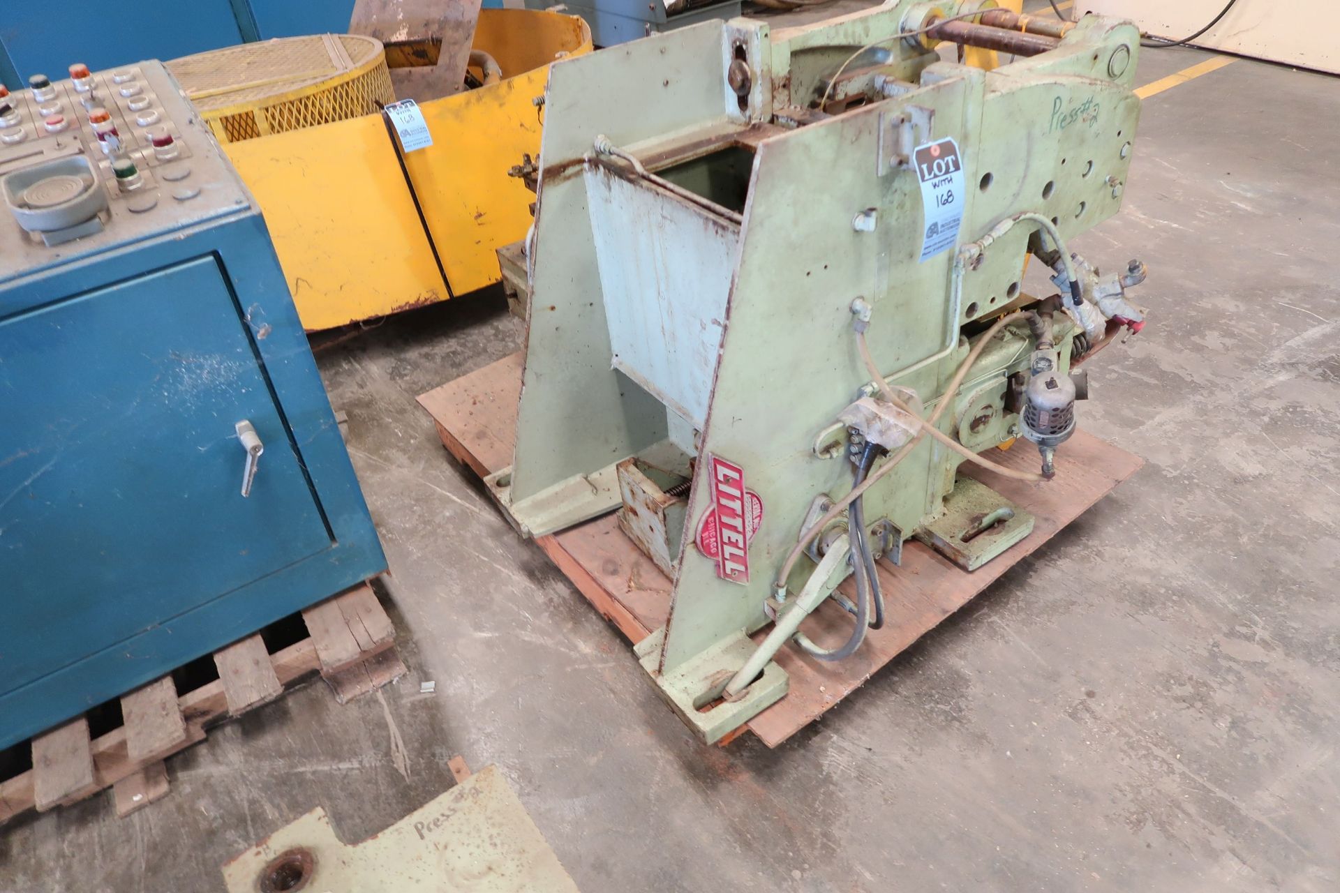 300 TON VERSON S2-300-54-30T SSDC PRESS; S/N 27914, 4" STROKE, 15-45 SPM, 30" SHUT HEIGHT, 5" ADJ, - Bild 15 aus 16