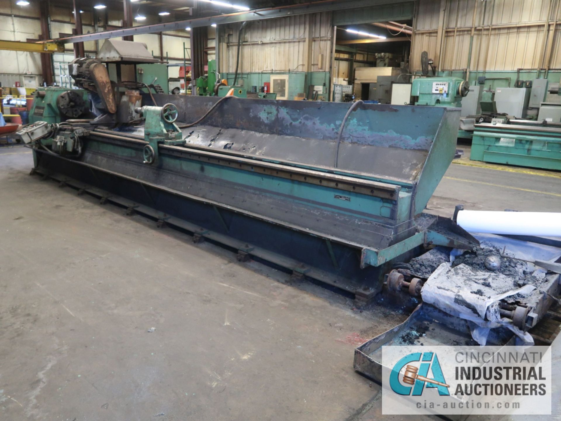 24" X 16' SOUTH BEND ROLL GRINDER; S/N 118AM, 500 RPM, 22" 4-JAW CHUCK, TAILSTOCK, GRINDER - Image 2 of 11