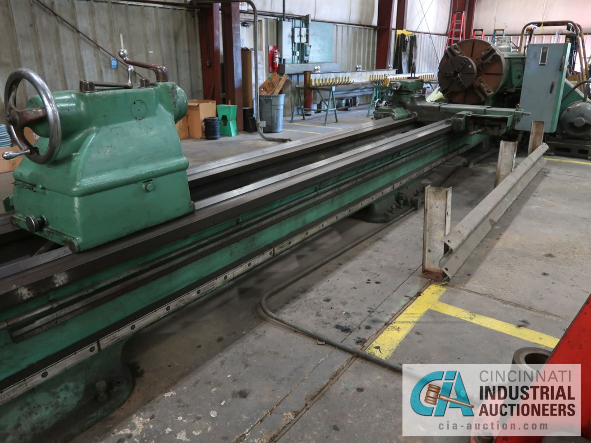 40" X 19' MONARCH MODEL 32"NN ENGINE LATHE; S/N 32078, 300 RPM, 36" 4-JAW CHUCK, TAILSTOCK - Image 3 of 12