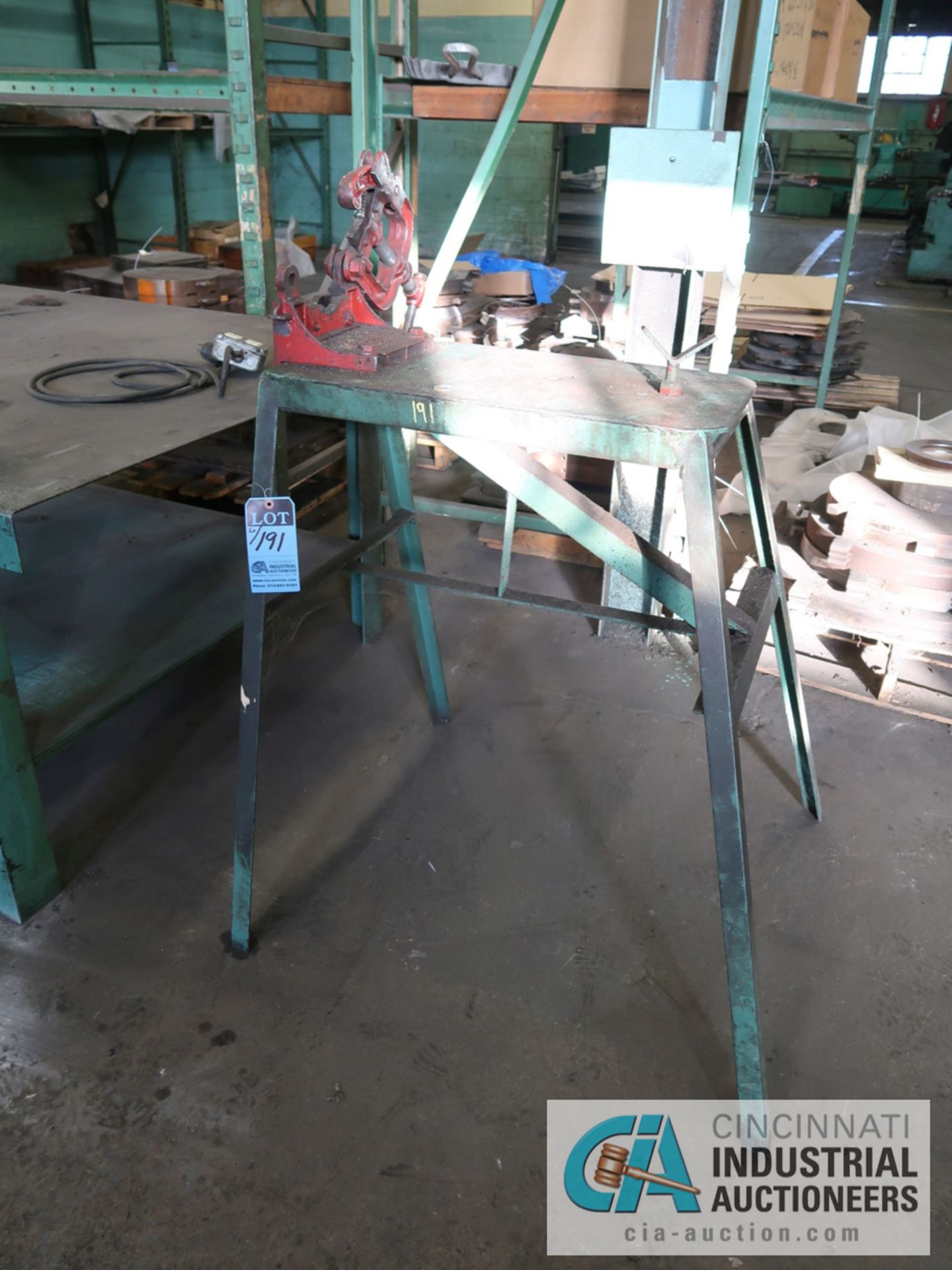 STEEL TABLE WITH PIPE VISE & STAND - Image 2 of 2