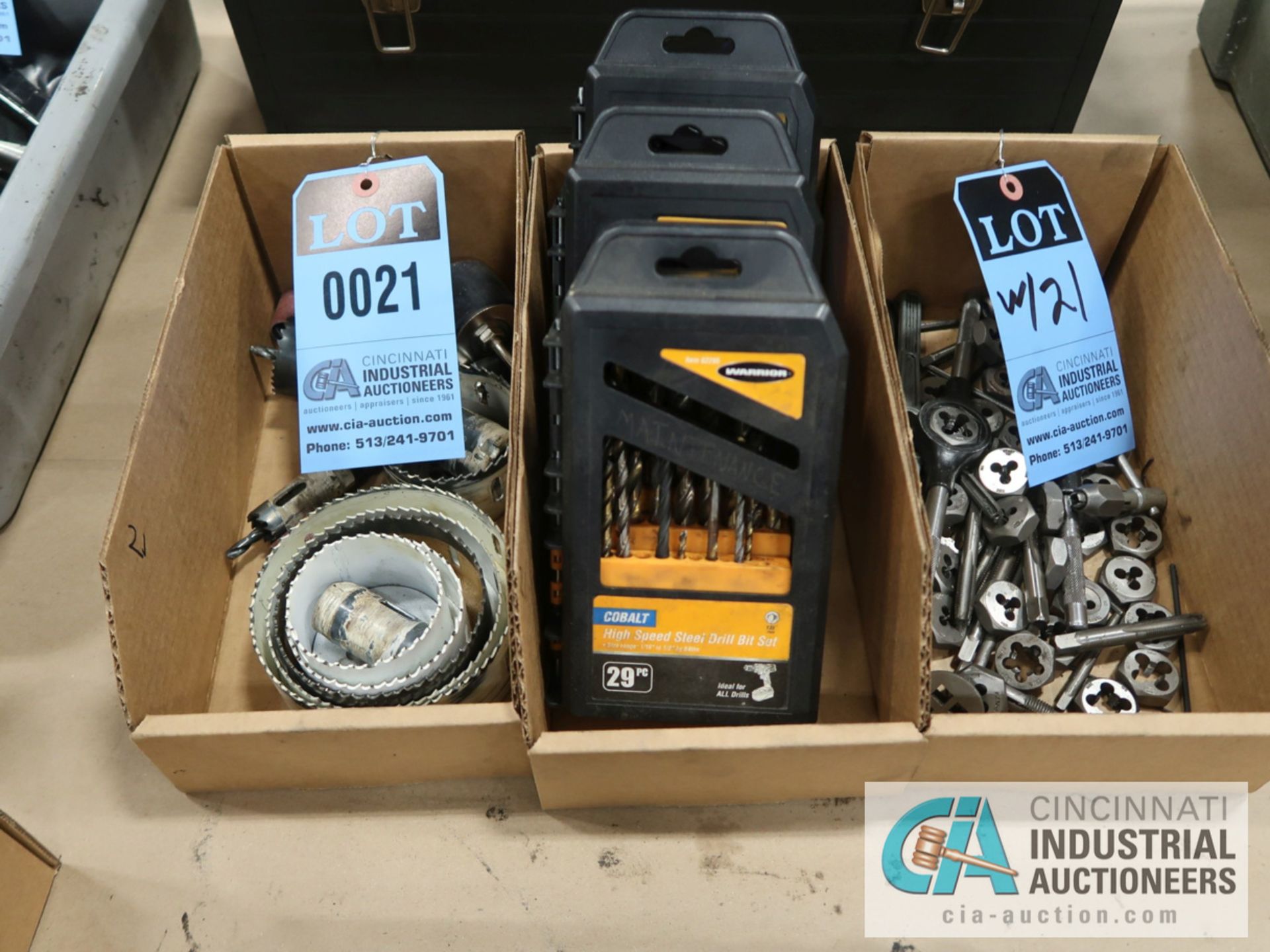 (LOT) (3) BOXES OF TOOLING INCLUDING HOLE SAWS, DRILLS & THREADING DIES