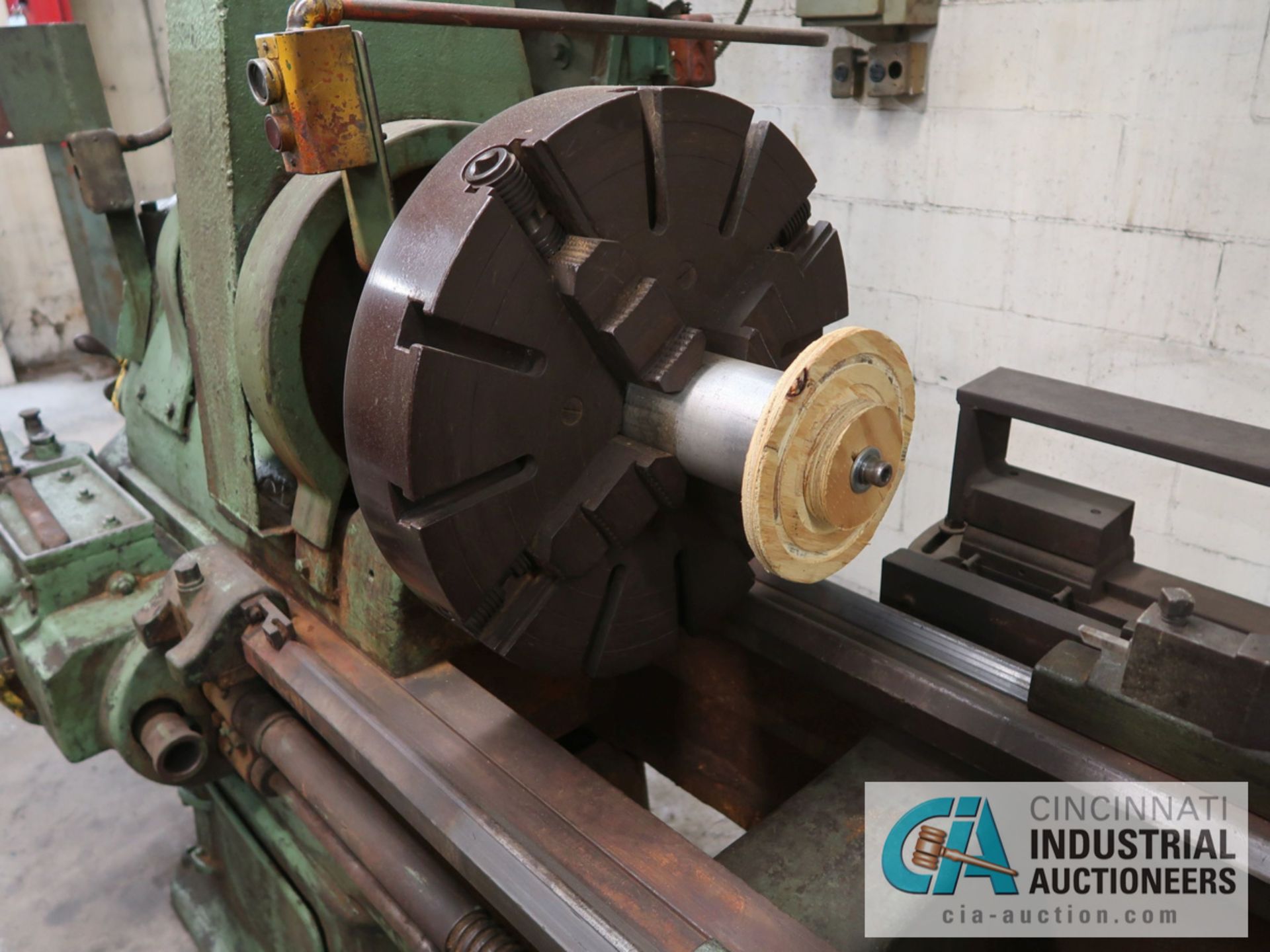 24" X 90" BOYE & EMMES BELT DRIVE LATHE - Image 5 of 8