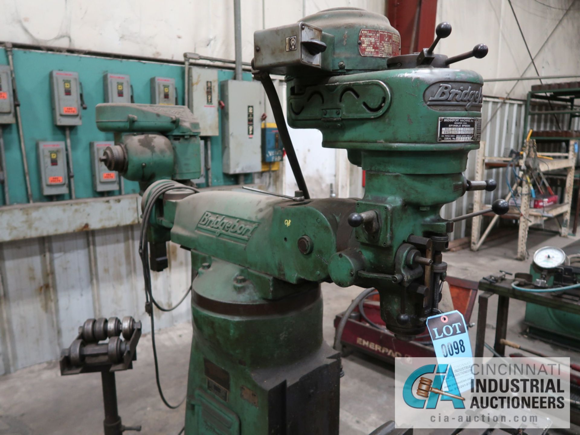 1-HP BRIDGEPORT 8-SPEED VERTICAL MILL WITH 42" POWER TABLE, VISE, SHAPING HEAD - Image 5 of 8