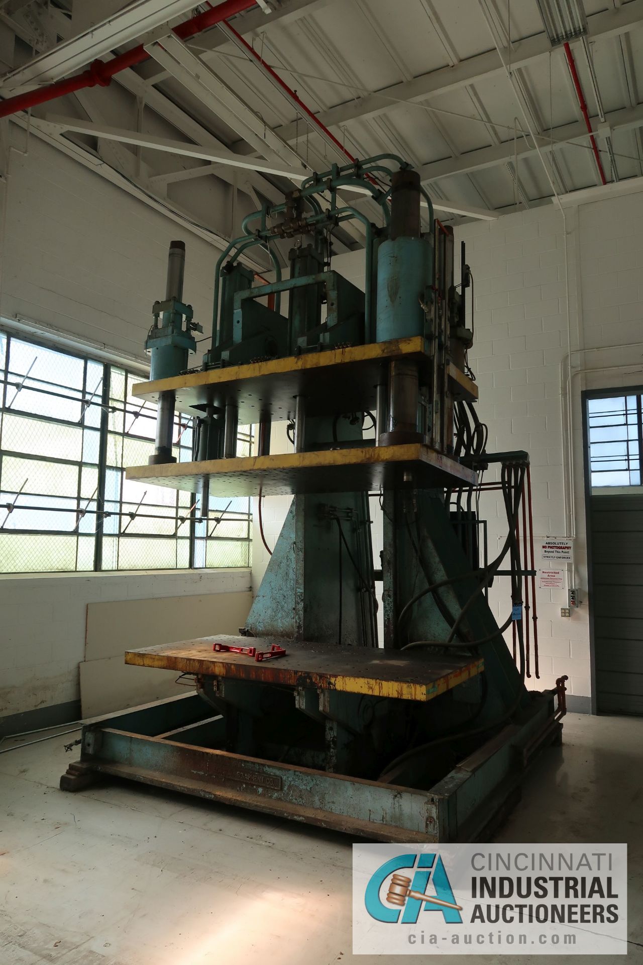 200 TON ADMIRAL EQUIPMENT CO. HYDRAULIC BOOKING PRESS FOR COMPOSITE MOLDING, RTM, PRE-PREG; 48" X