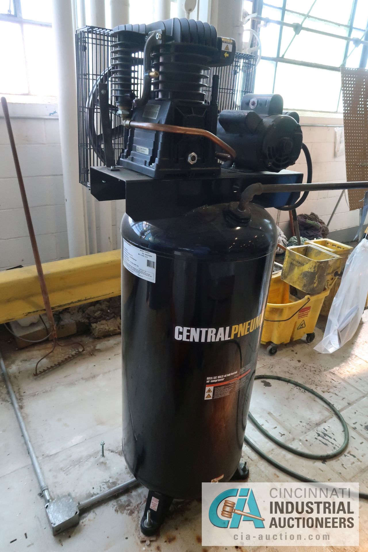 5 HP CENTRAL PNEUMATIC CN560V VERTICAL TANK MOUNTED AIR COMPRESSOR, 60 GALLON - Image 2 of 4