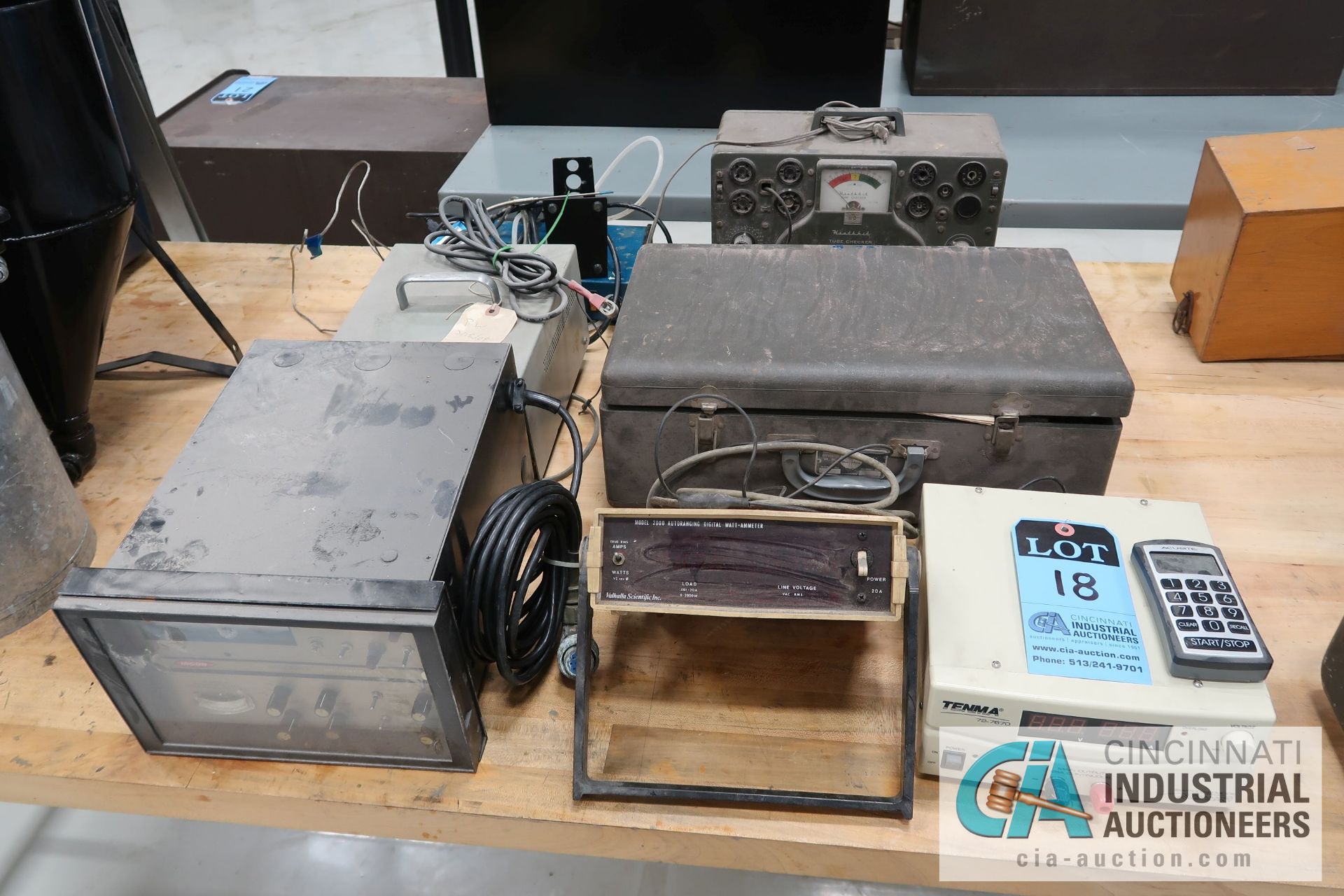 (LOT) MISCELLANEOUS TEST EQUIPMENT