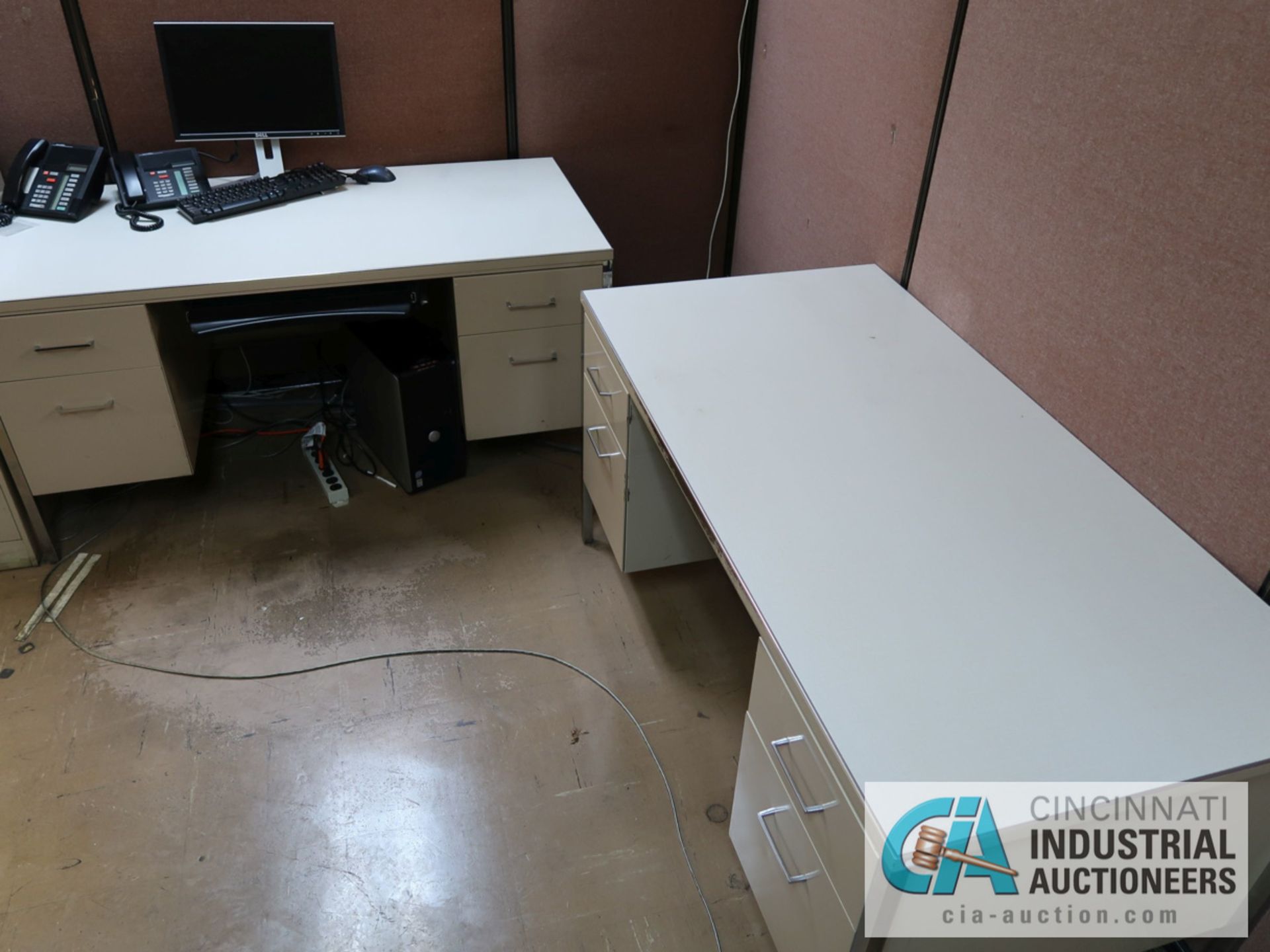 (LOT) FURNITURE IN CUBICAL INCLUDING (3) DESKS AND (2) CABINETS