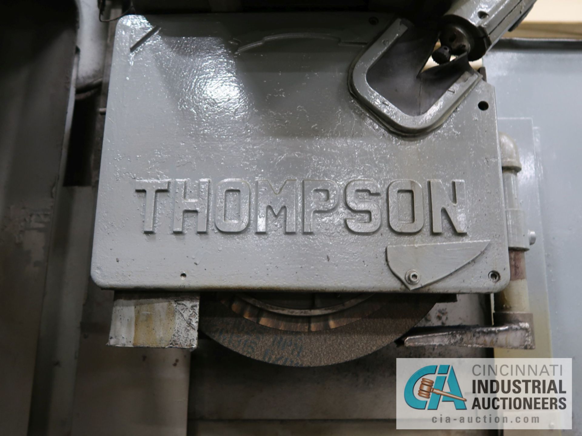 24" X 72" THOMPSON HYDRAULIC SURFACE GRINDER; S/N 6065699, COOLANT, NEW HYDRAULIC MOTOR - Image 6 of 14