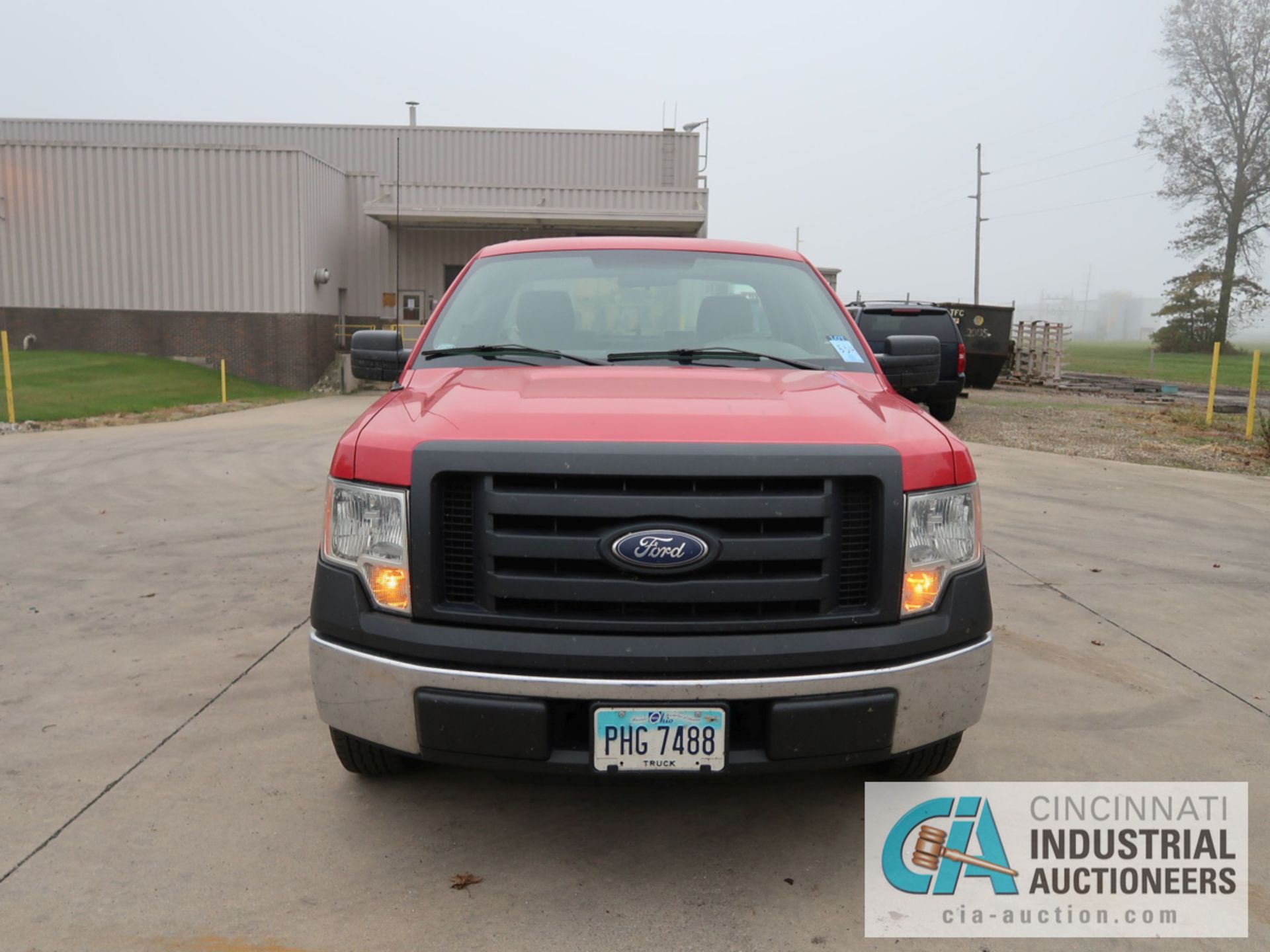 2010 FORD F-150 PICK UP TRUCK; VIN # 1FTMF1CW3AKE02719, 4.62 TRITON GAS ENGINE, AUTOMATIC - Image 2 of 12
