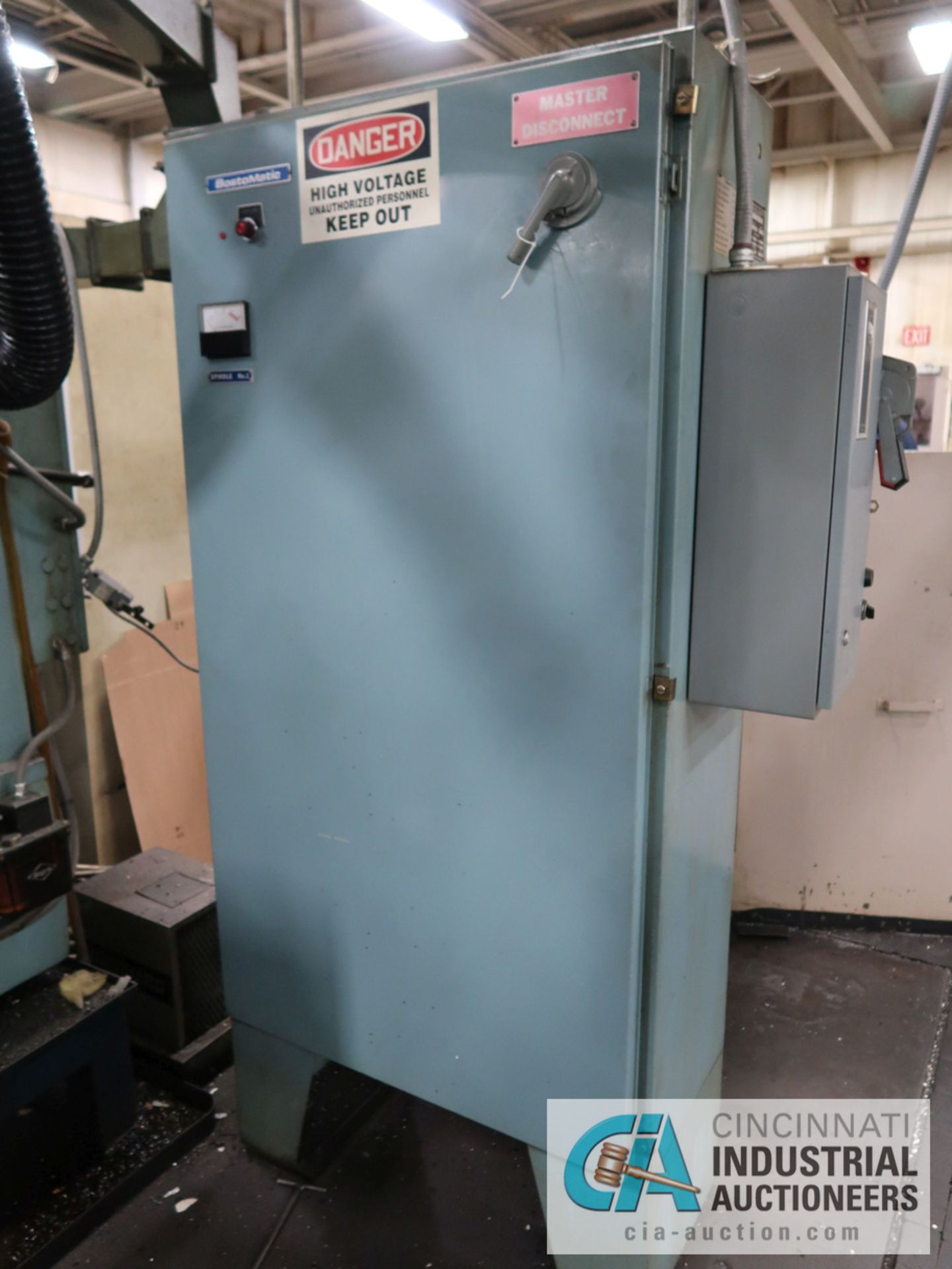 BOSTOMATIC MODEL 300 CNC VERTICAL MACHINING CENTER; S/N MM533, 12" X 42" TABLE, HEAT EXCHANGER, TEMP - Image 7 of 8