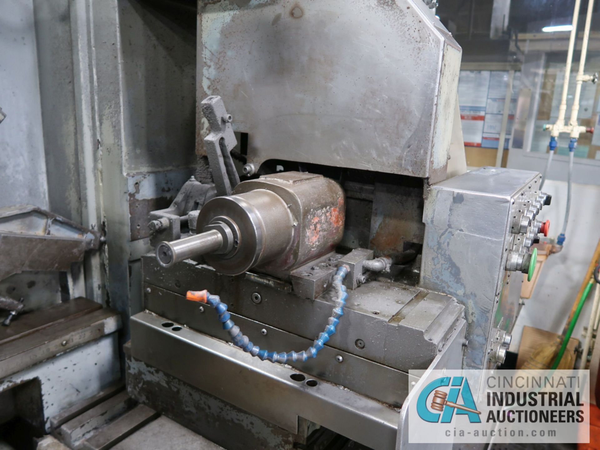 HEALD MODEL 2EF73 GAGEMATIC I.D. GRINDER; S/N 48161, OS WALKER CHUCK CONTROL, PB CONTROL, COOLANT - Image 10 of 12