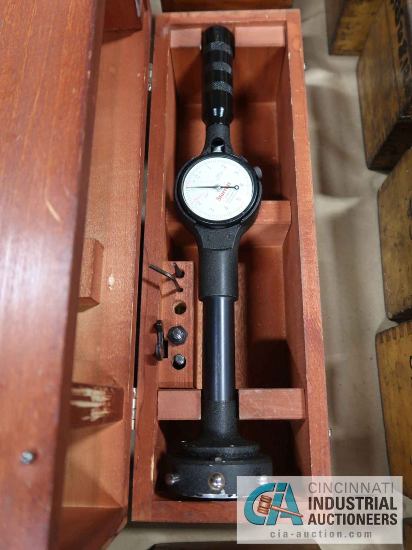 3.0 TO 3.2 STARRETT DIAL BORE GAGE - Image 2 of 2