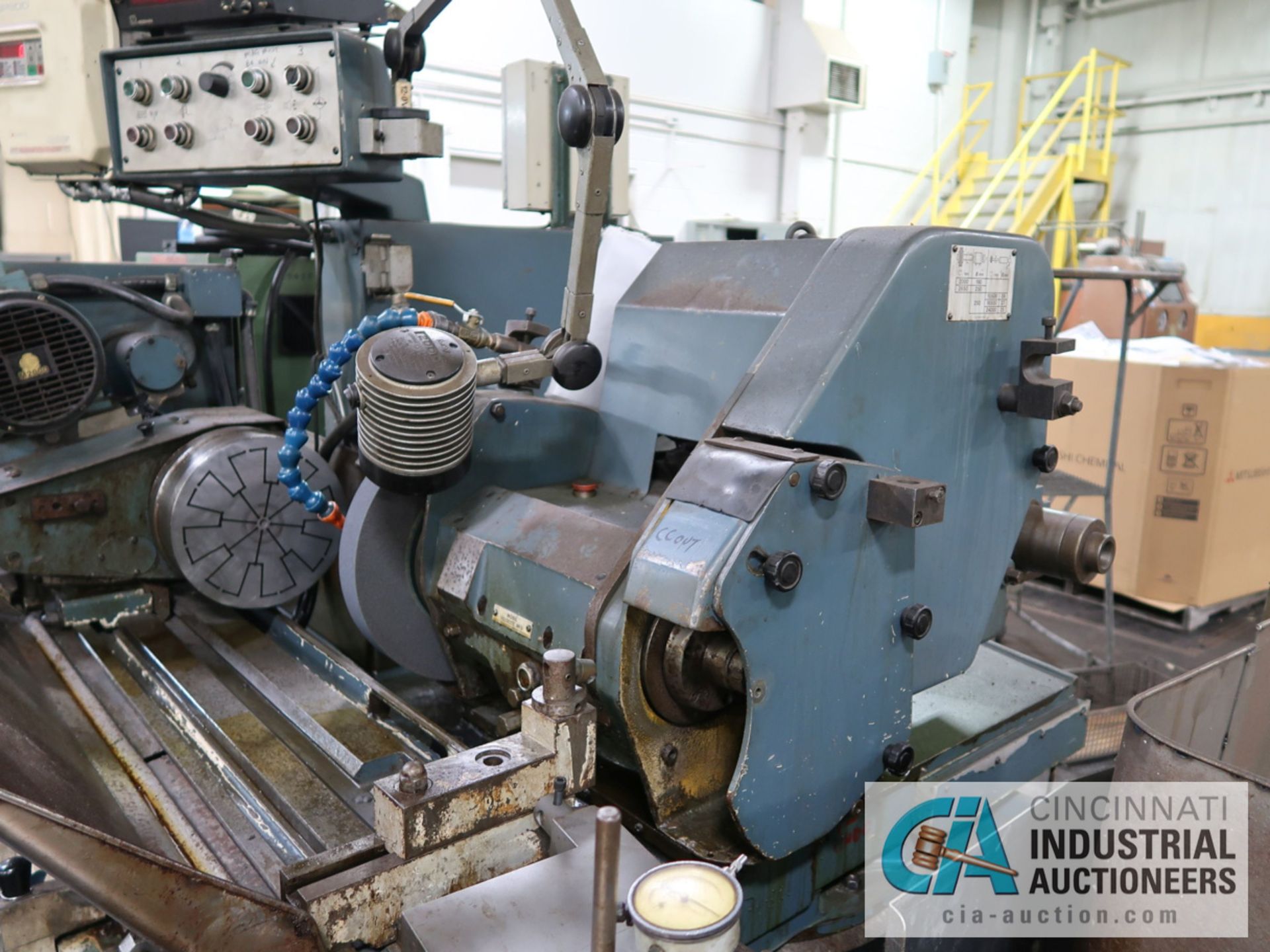 10" X 40" JONES SHIPMAN MODEL 1305 UNIVERSAL O.D. CYLINDRICAL GRINDER; S/N B013737, (2) WHEEL HEADS, - Image 7 of 11