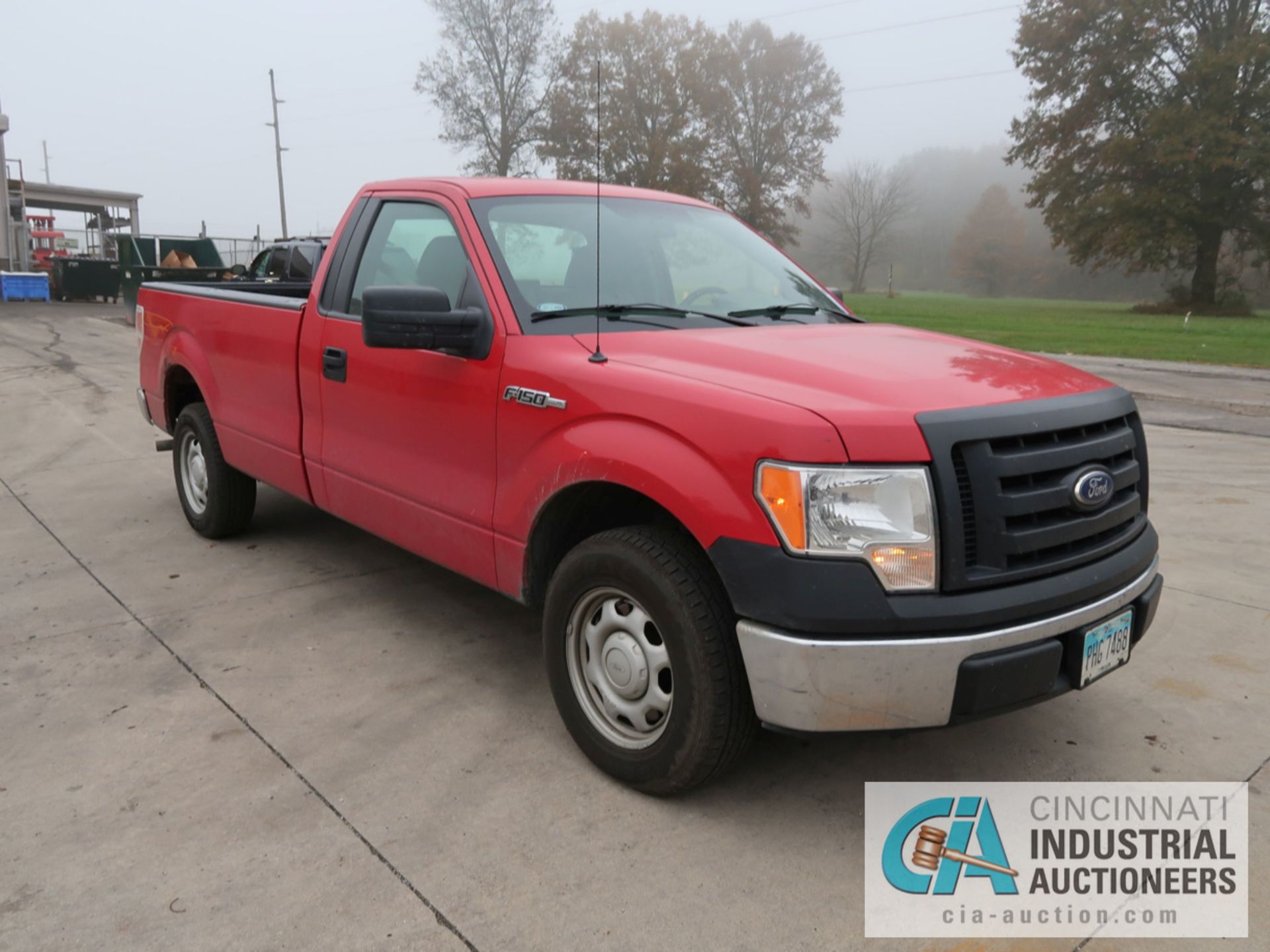 2010 FORD F-150 PICK UP TRUCK; VIN # 1FTMF1CW3AKE02719, 4.62 TRITON GAS ENGINE, AUTOMATIC - Image 3 of 12