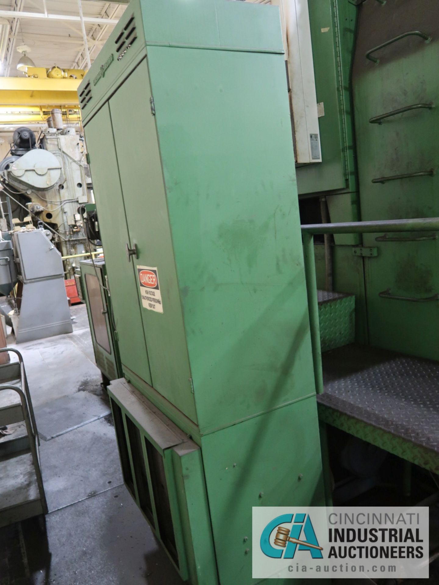 62” HEALD CINCINNATI MILACRON FOUR-AXIS VERTICAL UNIVERSAL CNC GRINDER W/ SIDE GRINDING SPINDLE; - Image 19 of 22