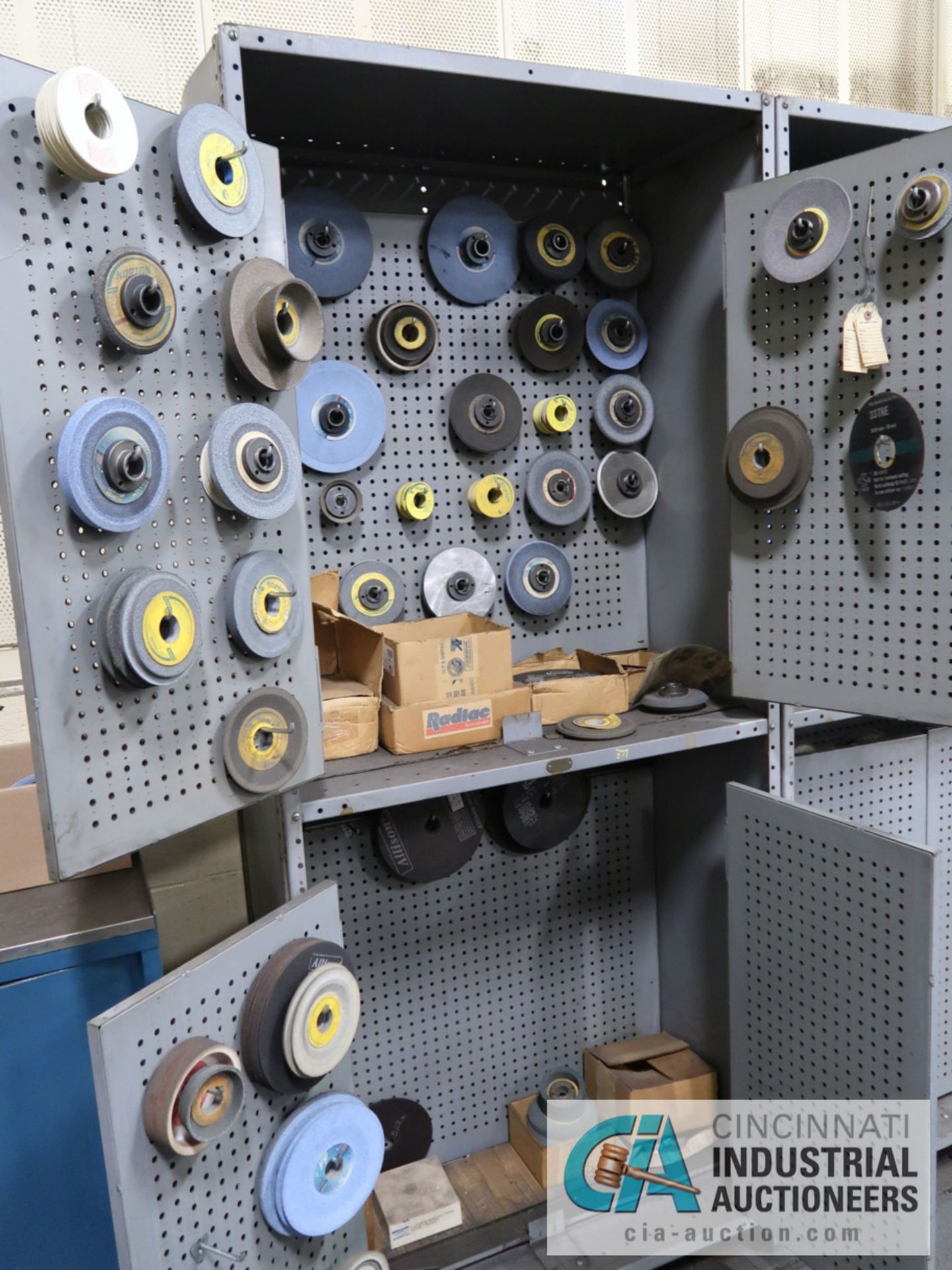 (LOT) GRINDING WHEELS WITH CABINETS - Image 2 of 5