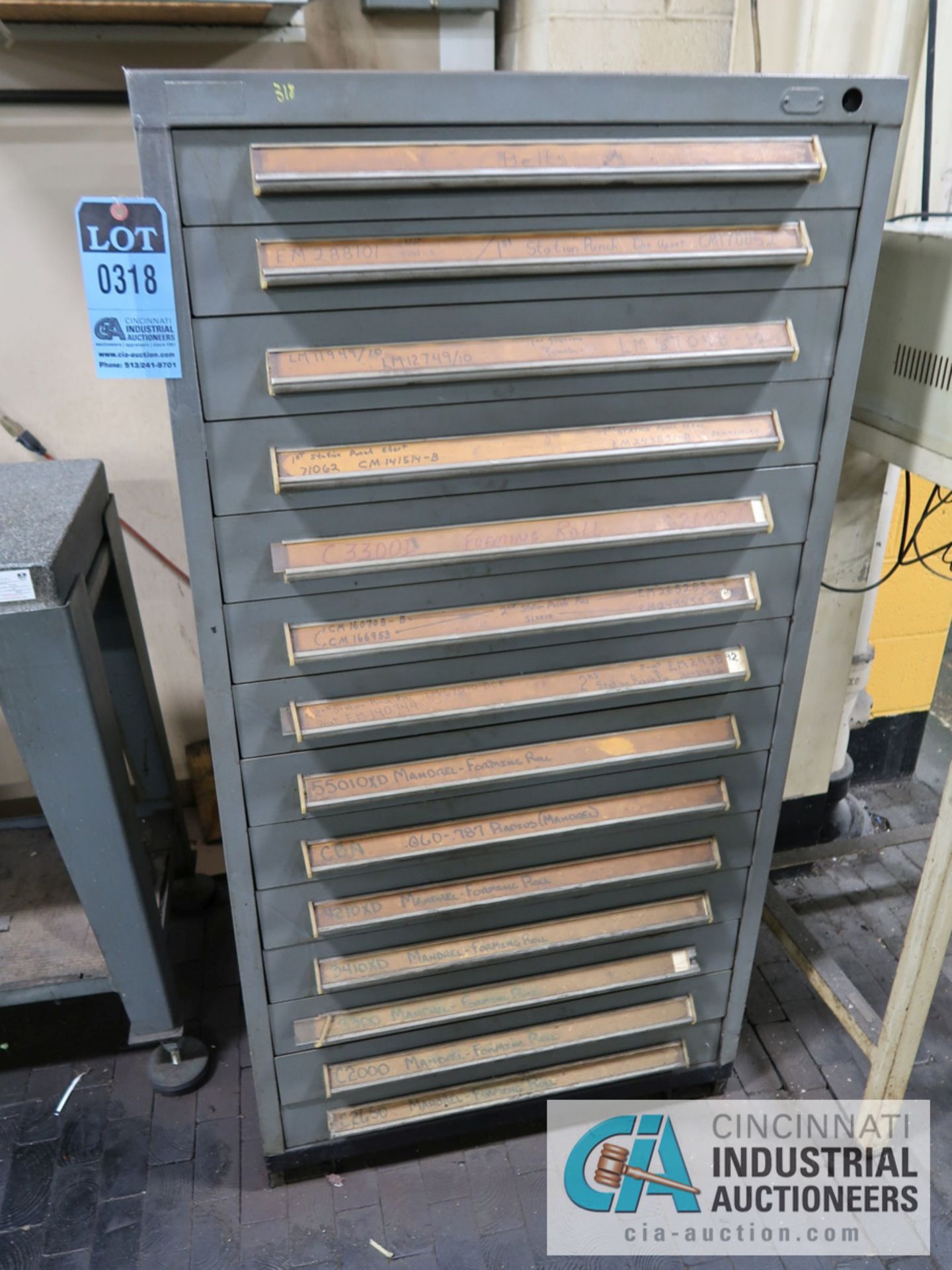 14-DRAWER VIDMAR CABINET WITH MISC. GRINDER PARTS