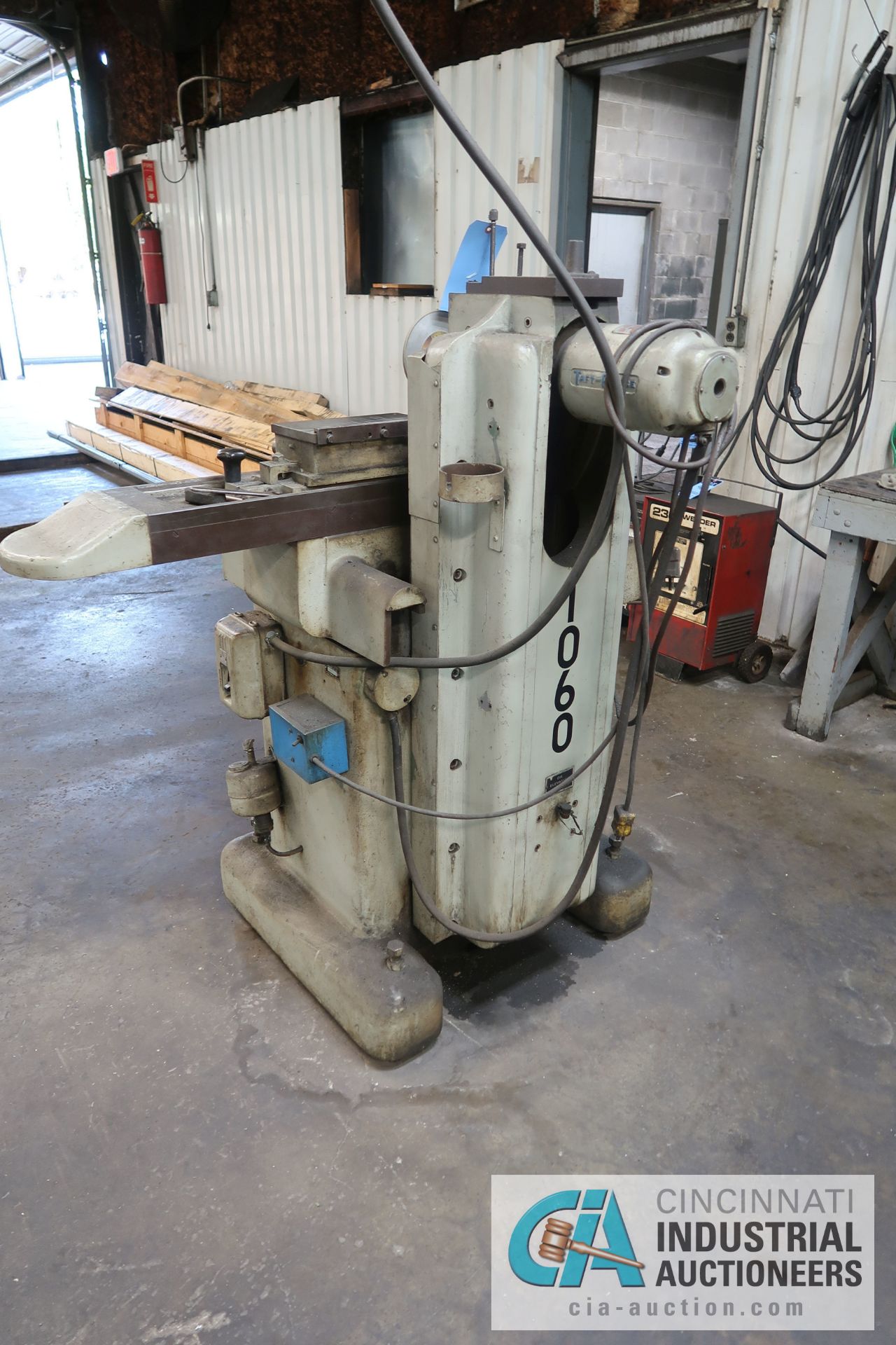 5" X 10" TAFT-PEIRCE HAND FEED SURFACE GRINDER; S/N N/A - Image 4 of 4