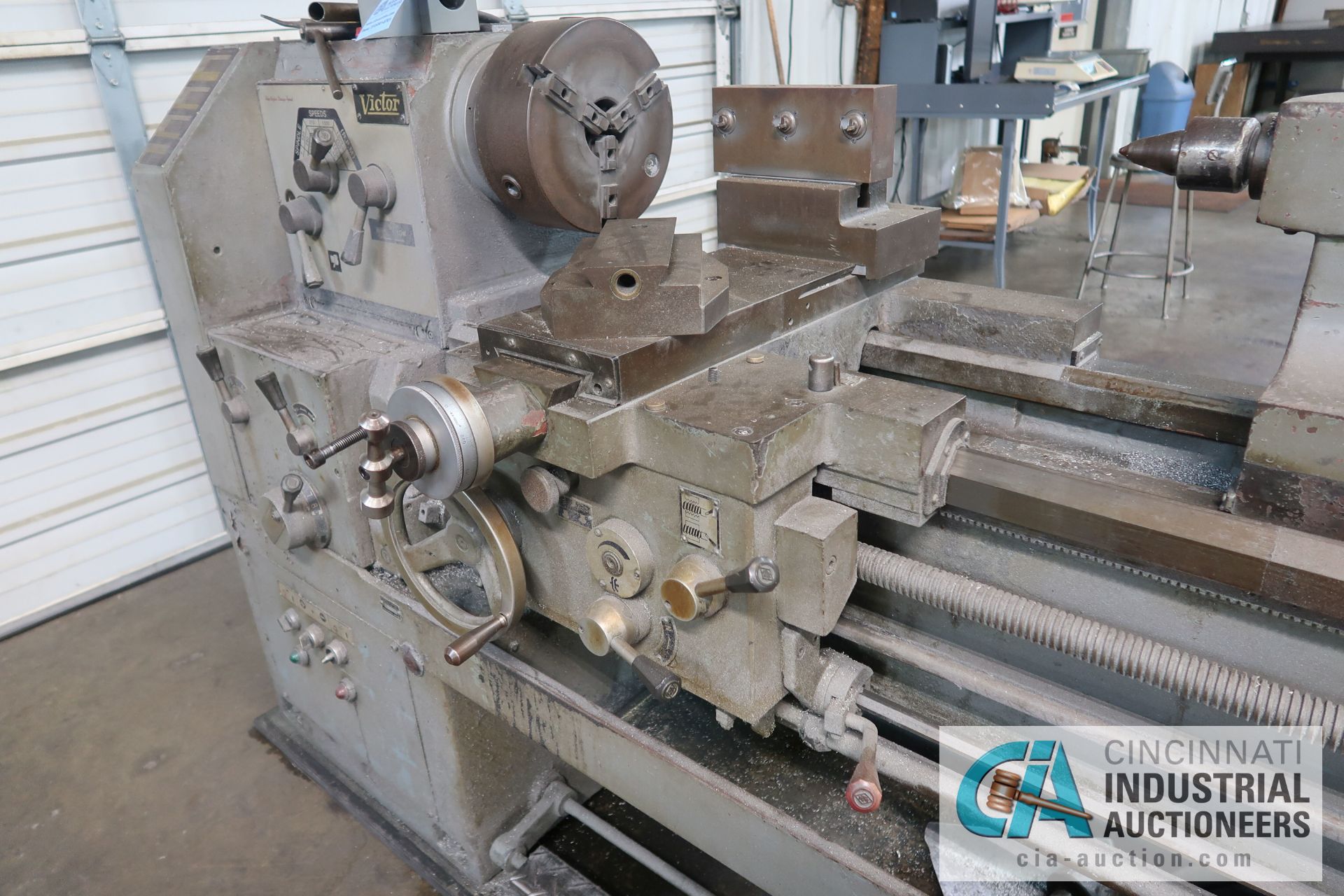 20" X 40" VICTOR MODEL 2040 GEARED HEAD ENGINE LATHE; S/N 6002, MACHINE # 76018 (NEW 7-1976) - Image 8 of 8