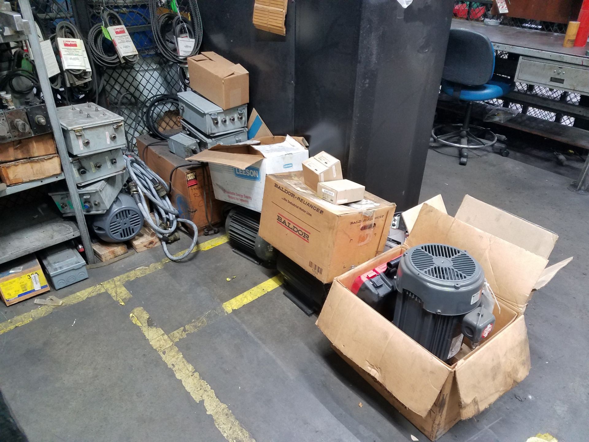 (LOT) REMAINING CONTENTS OF MAINTENANCE ROOM INCLUDING MOTORS, ELECTRICAL, MACHINE PARTS, VALVES, - Image 2 of 9