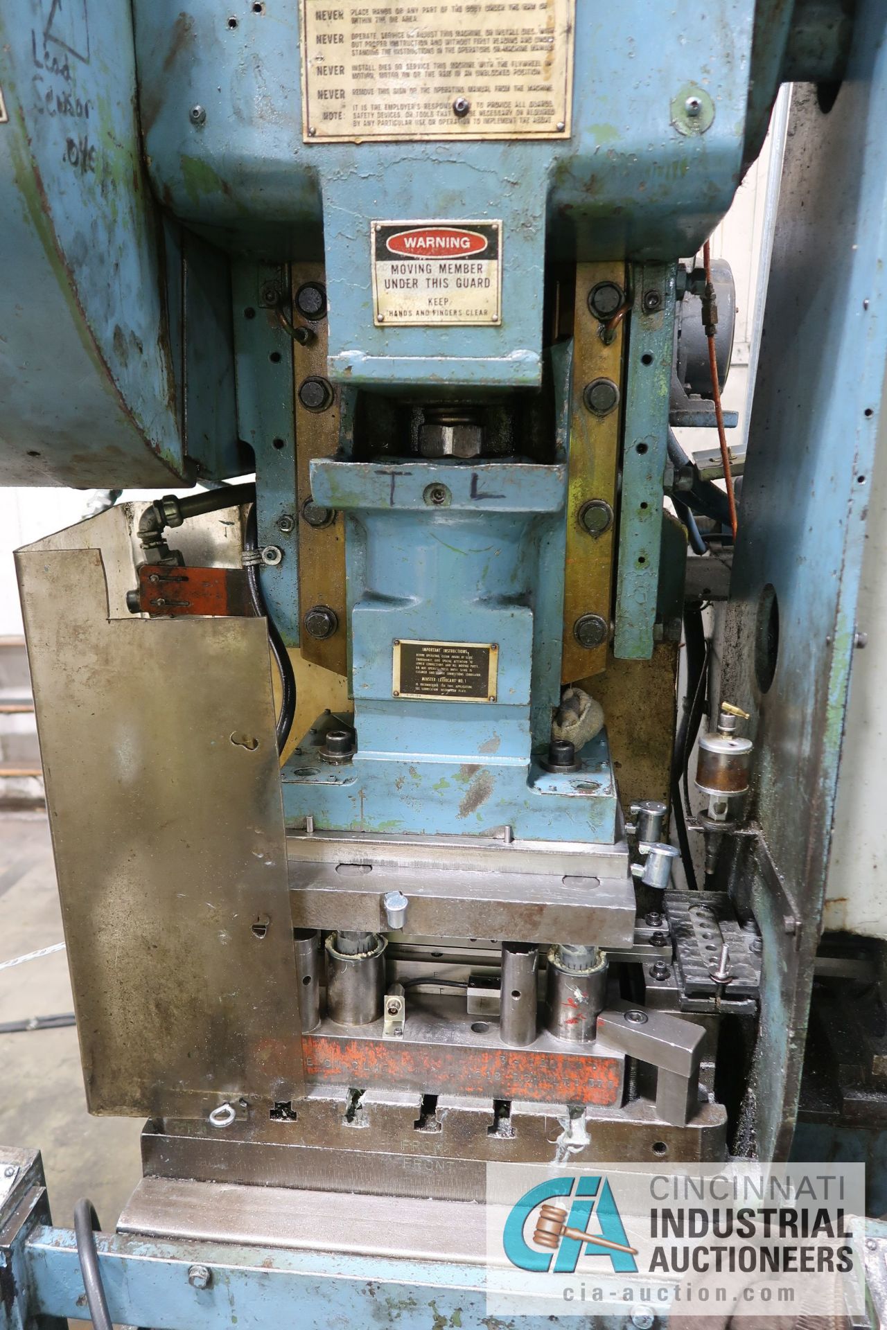 22-TON MINSTER MODEL B1-22 HIGHI SPEED FIXED BASE PRESS; S/N B1-22-21850, 20.5" X 12" BOLSTER, 1. - Image 4 of 8