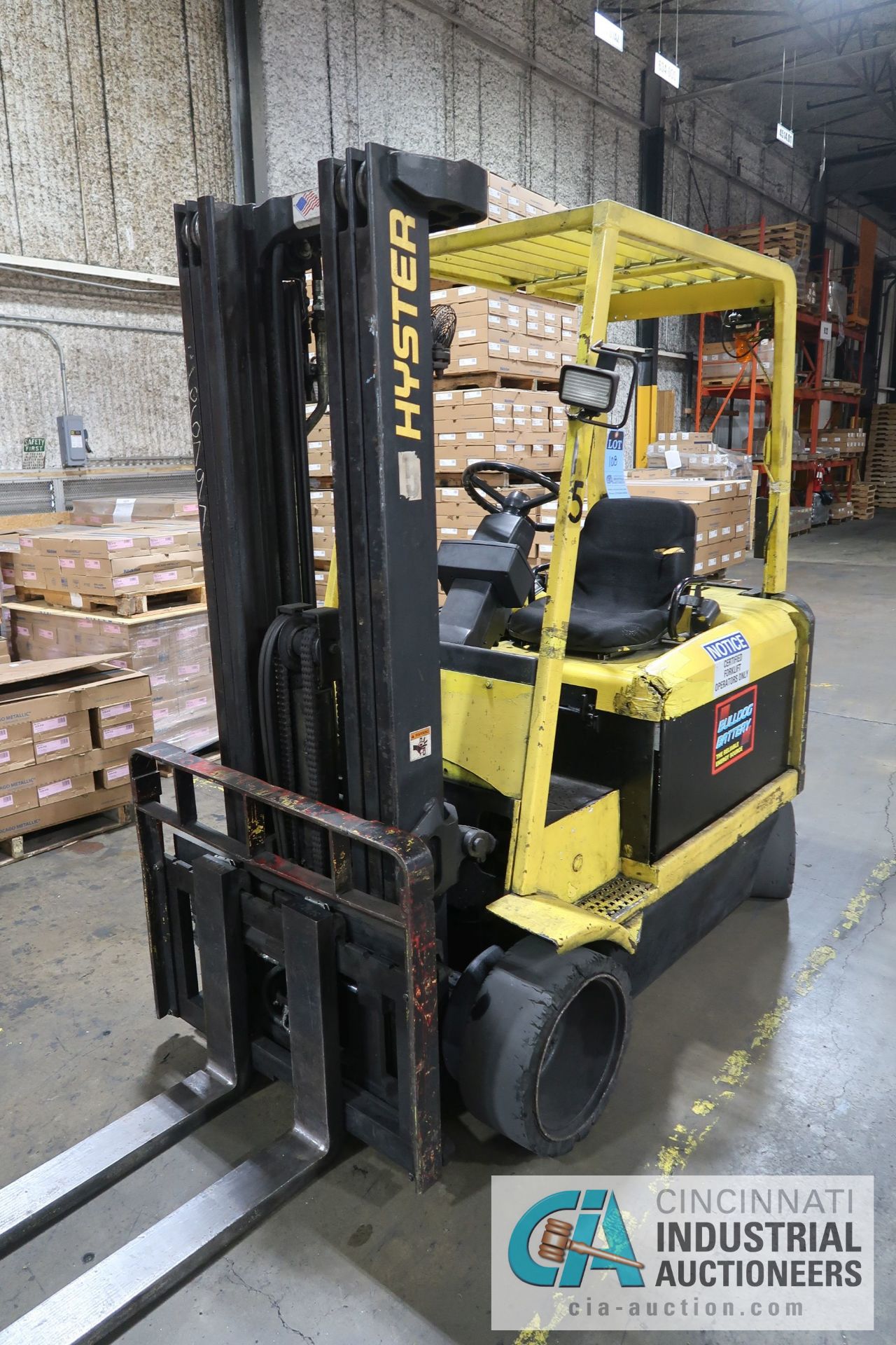 6,500 LB HYSTER MODEL E65XM-40 ELECTRIC SOLID TIRE LIFT TRUCK; S/N F108V023105, 3-STAGE MAST, 88"