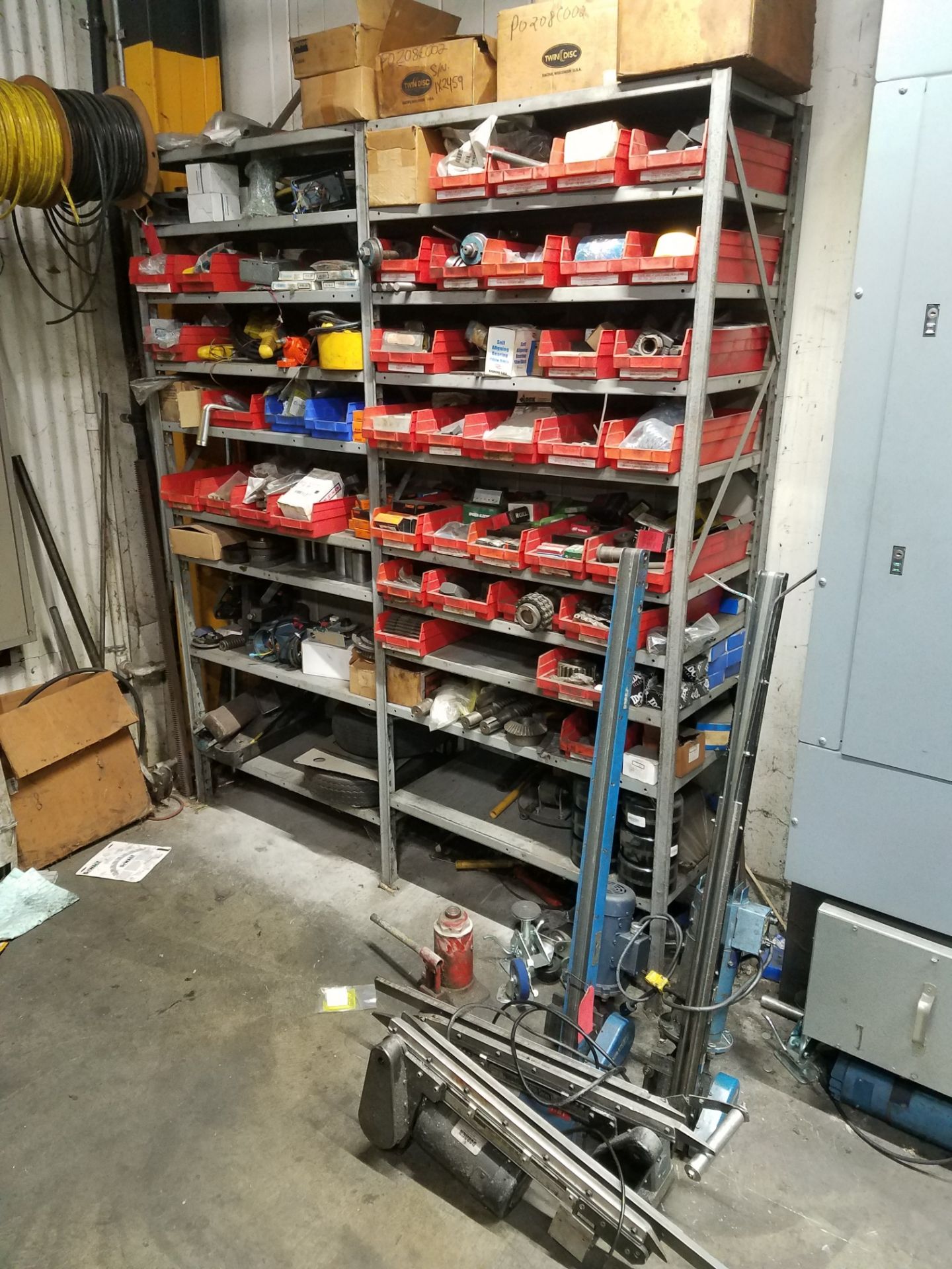 (LOT) REMAINING CONTENTS OF MAINTENANCE ROOM INCLUDING MOTORS, ELECTRICAL, MACHINE PARTS, VALVES, - Image 8 of 9
