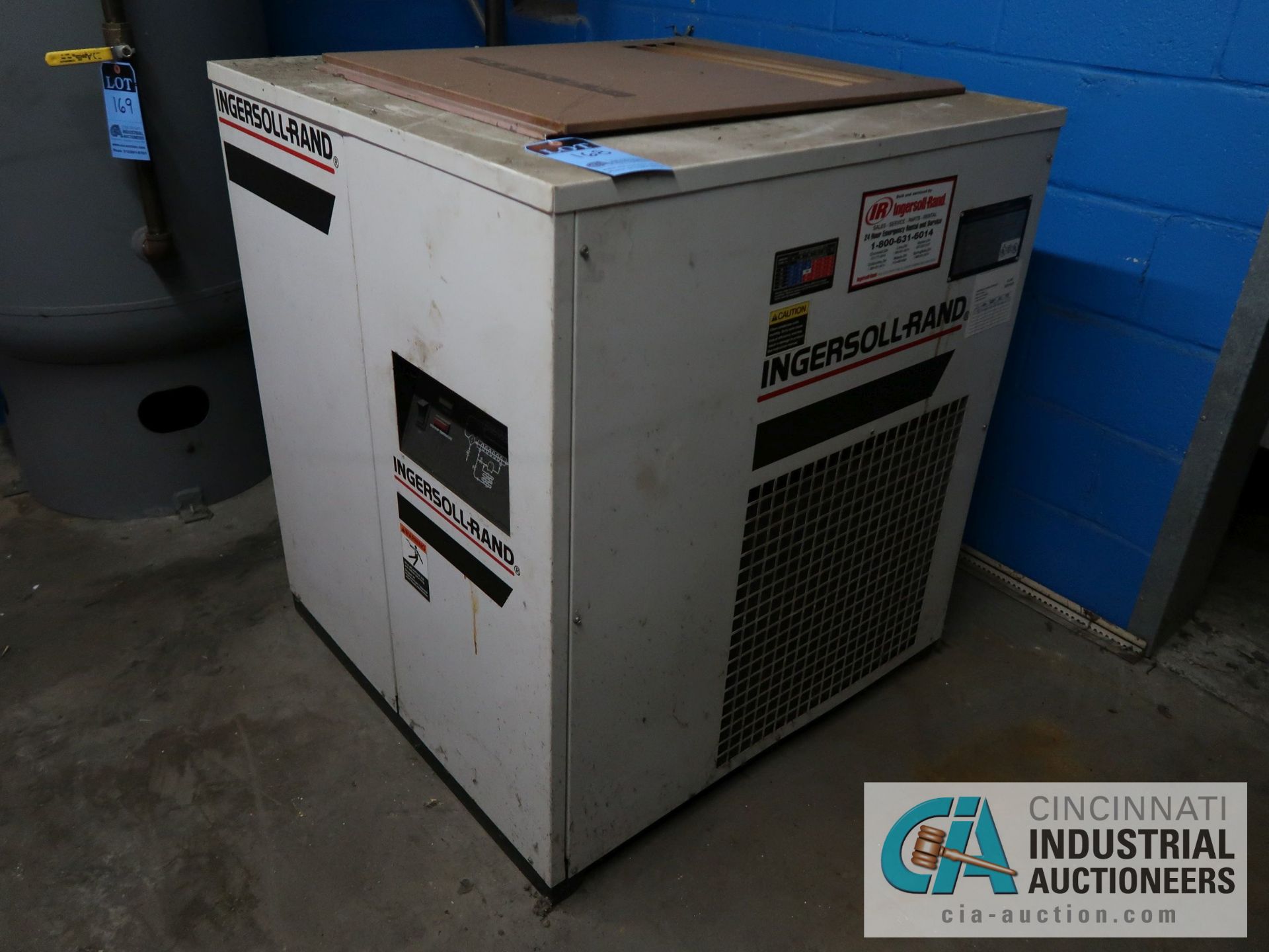 INGERSOL RAND MODEL DXR200 COMPRESSED AIR DRYER, S/N 98KDXR3887, 12-22 REFRIGERANT