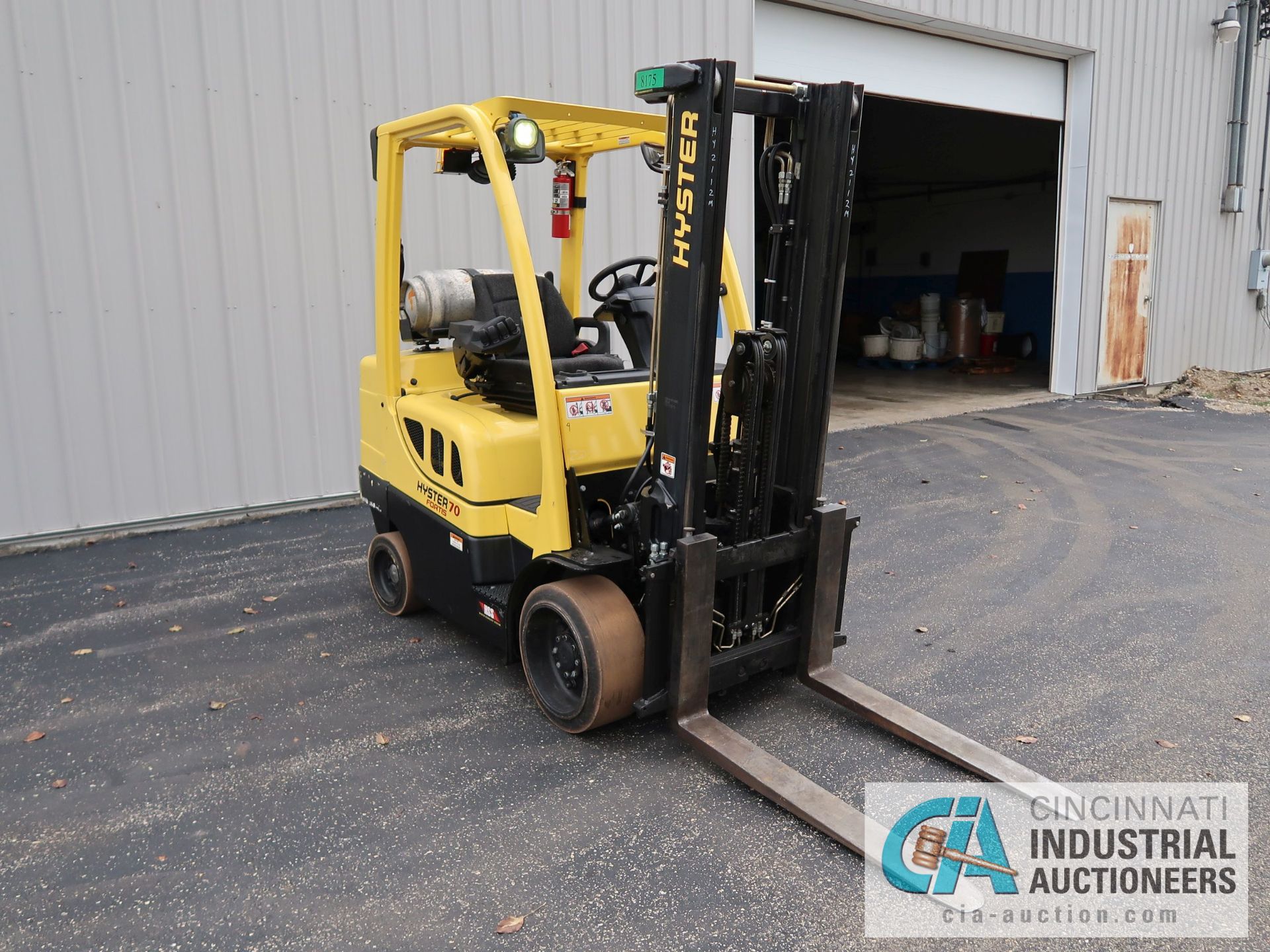 7,000 LB HYSTER MODEL S70 FT LP GAS FORKLIFT; S/N G187V02112M, 80" MAST HEIGHT, 122" MAX LIFT - Image 3 of 11