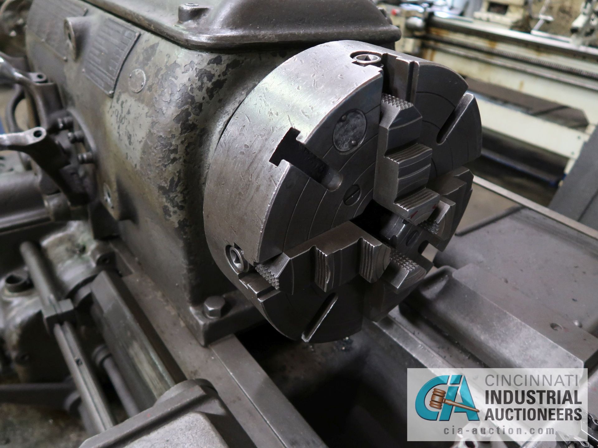 20" X 30" MONARCH MODEL CY LATHE; S/N CY16278K18-8, 12" 4-JAW CHUCK, 2" SPINDLE BORE, SPEEDS TO - Image 5 of 10