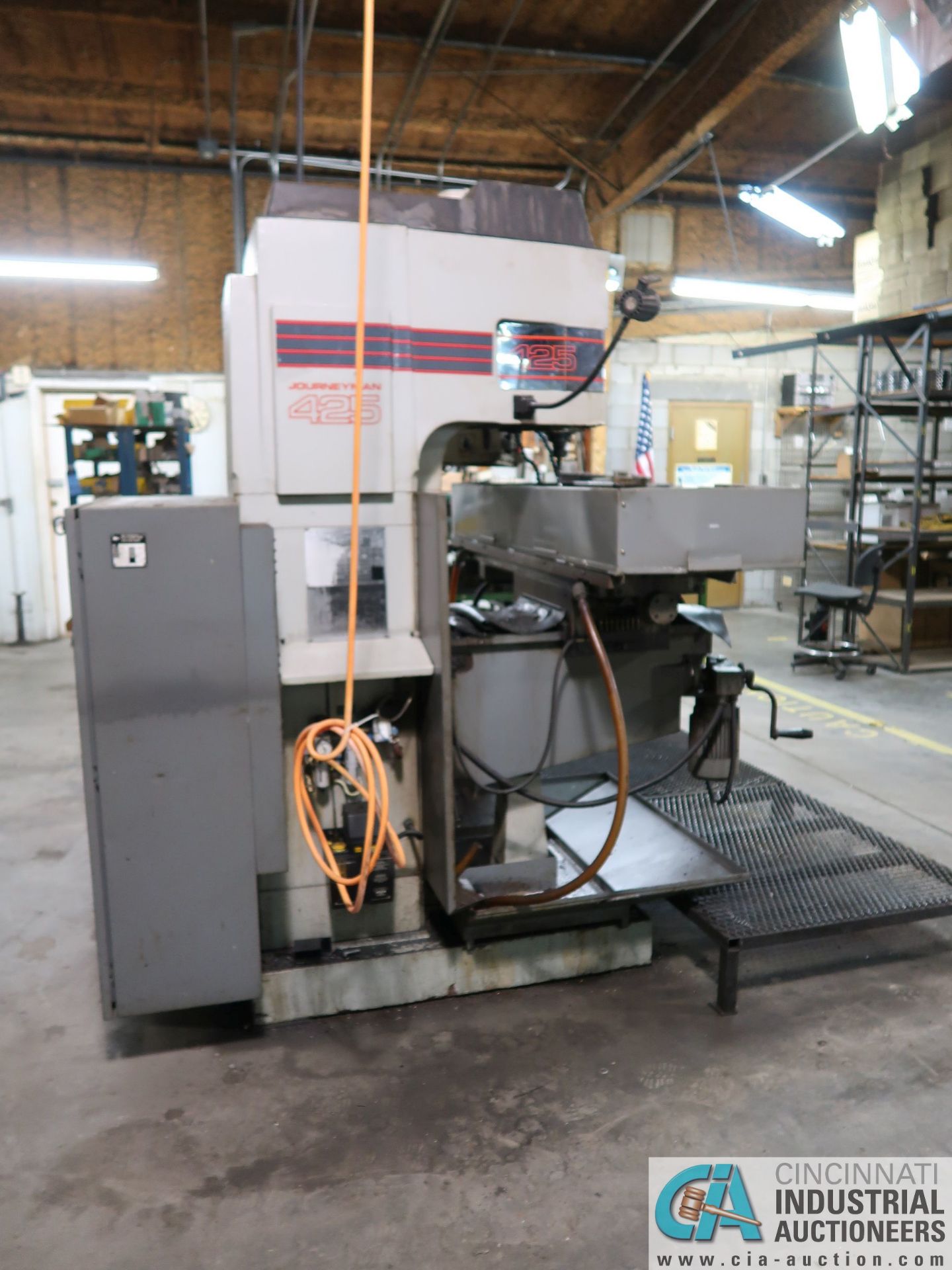 TREE JOURNEYMAN 425 CNC VERTICAL MILLING MACHINE; S/N 9-42-96-6058, CAT 40 TOOLHOLDERS, AUTO CON - Image 5 of 11