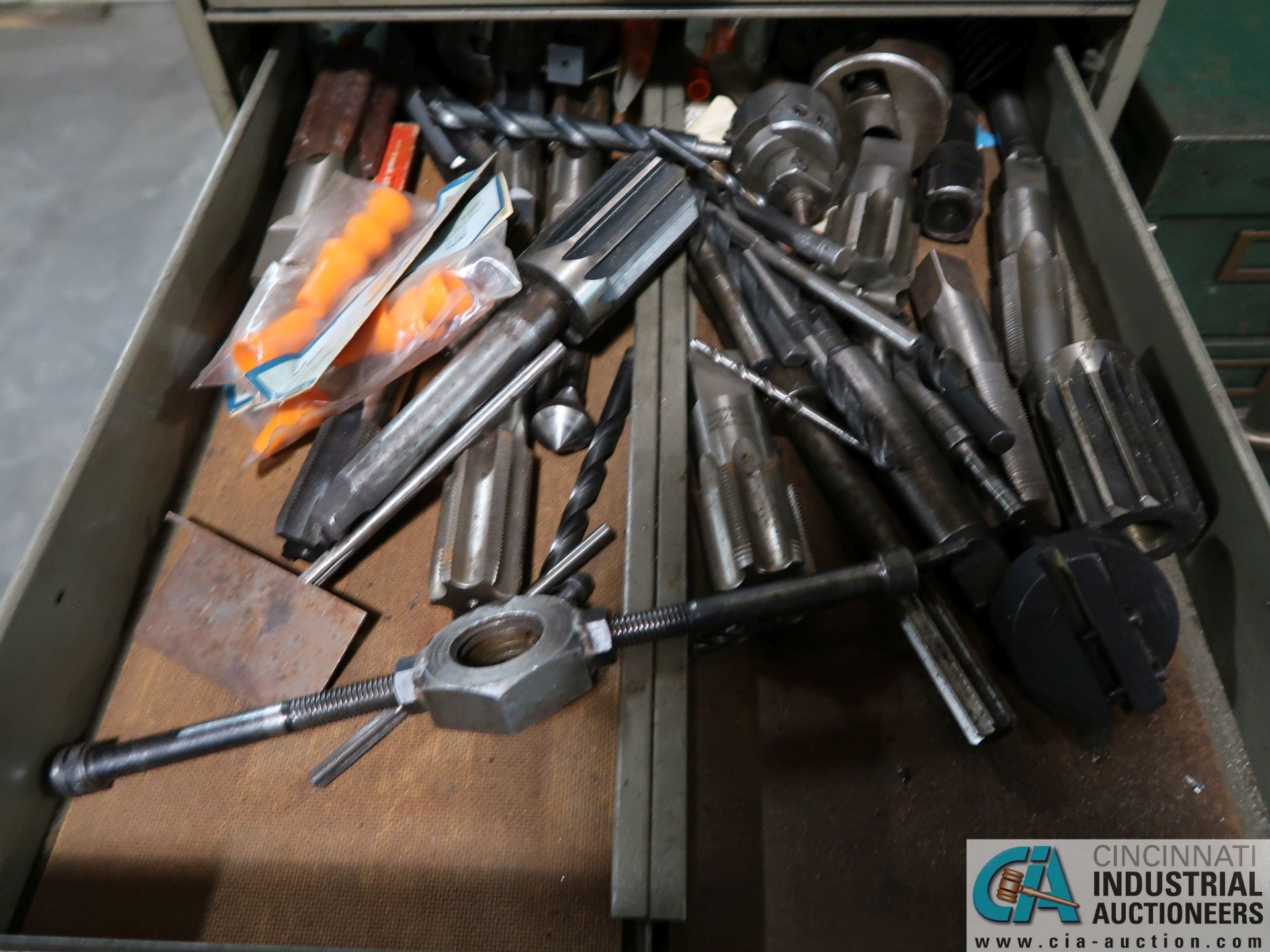 (LOT) MISC. TOOLING WITH ELEVEN-DRAWER CABINET - Image 3 of 4