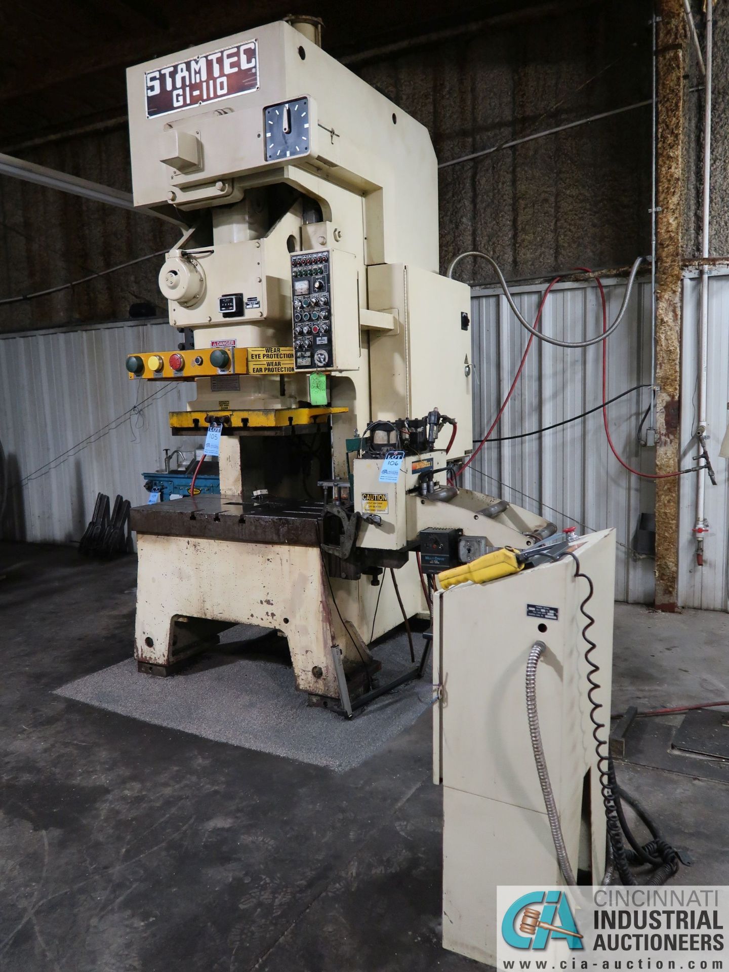 121 TON STAMTEC MODEL G1-110 OPEN BACK GAP FRAME PRESS; S/N 550442, 3.152" STROKE, 50-100 SPM, 15. - Image 3 of 12