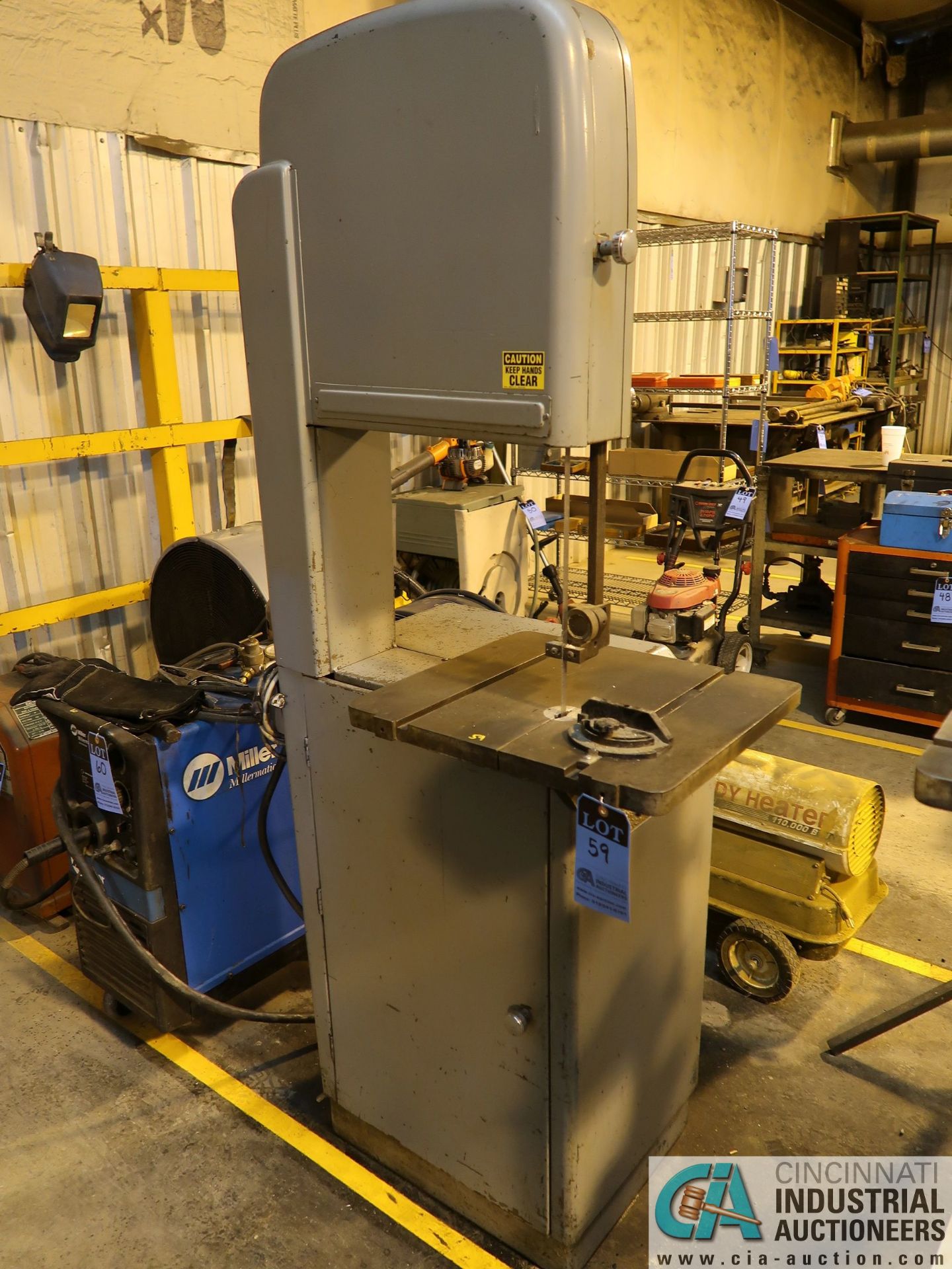 17" MFG UNKNOWN VERTICAL BAND SAW