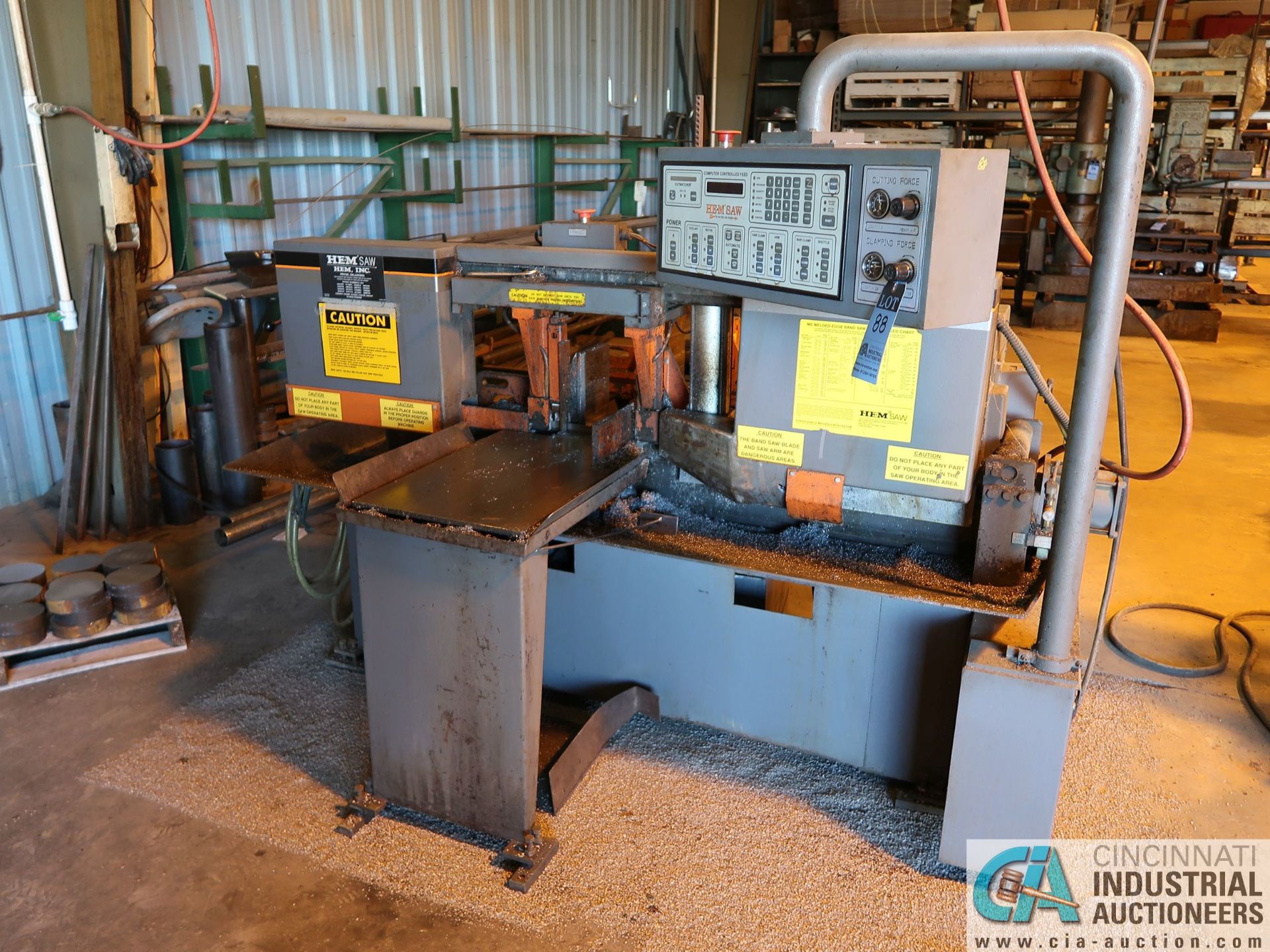 12" X 12" HEM MODEL H90A-C AUTO HORIZONTAL BAND SAW; S/N 931206, APPROX. 24" AUTO BAR FEED,