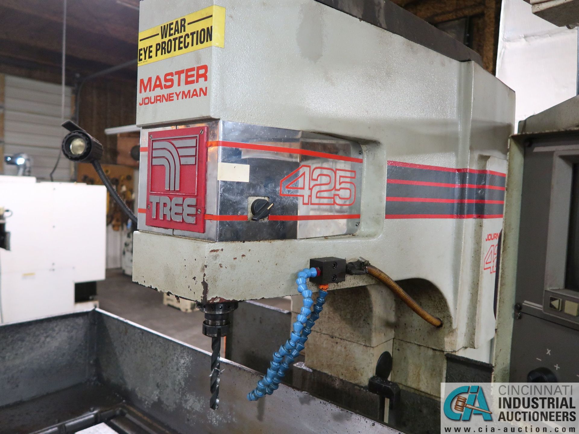 TREE JOURNEYMAN 425 CNC VERTICAL MILLING MACHINE; S/N 9-42-96-6058, CAT 40 TOOLHOLDERS, AUTO CON - Image 7 of 11