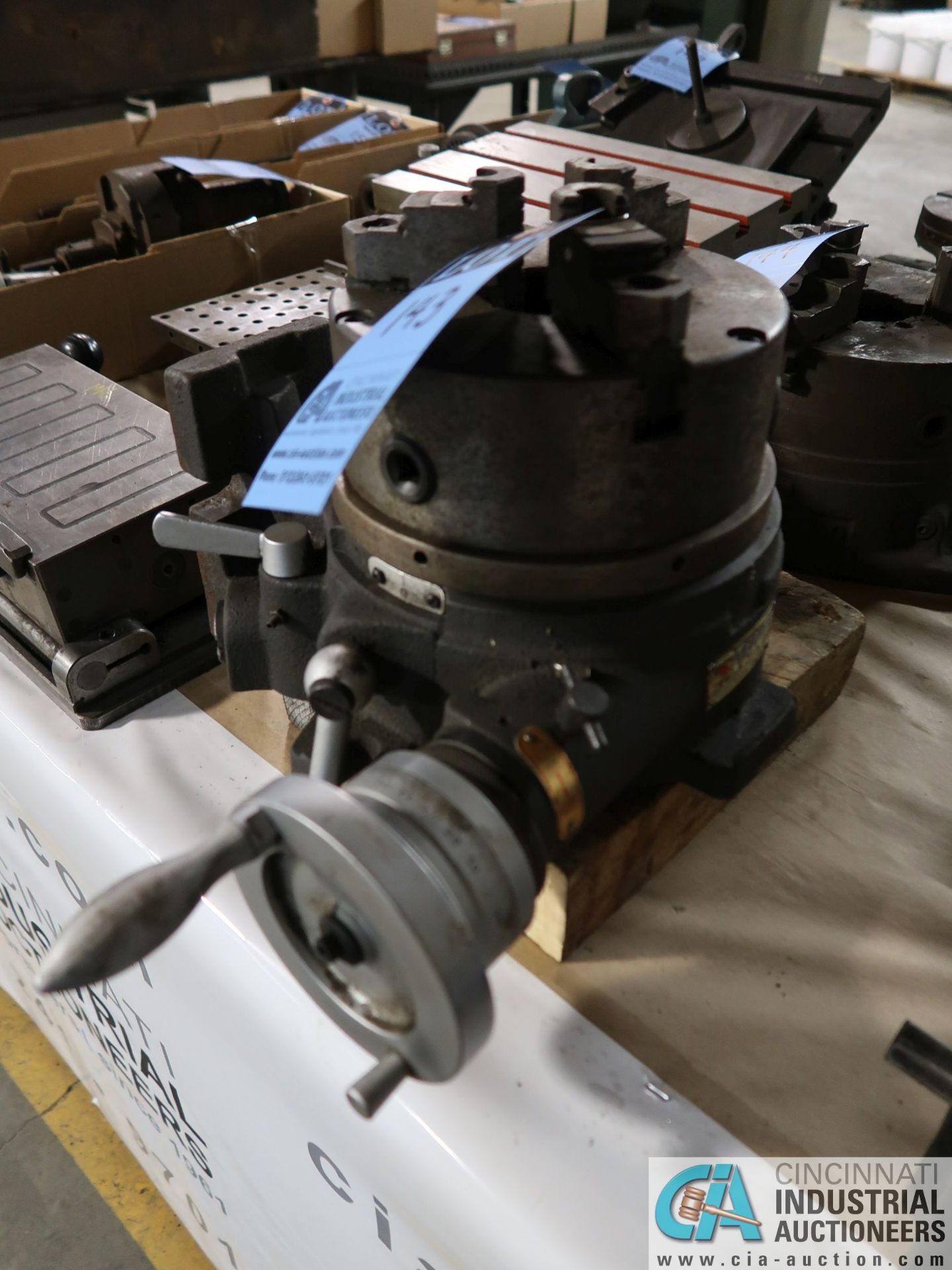 8" VERTEX INDEXING SUPER SPACER WITH THREE-JAW CHUCK - Image 2 of 2