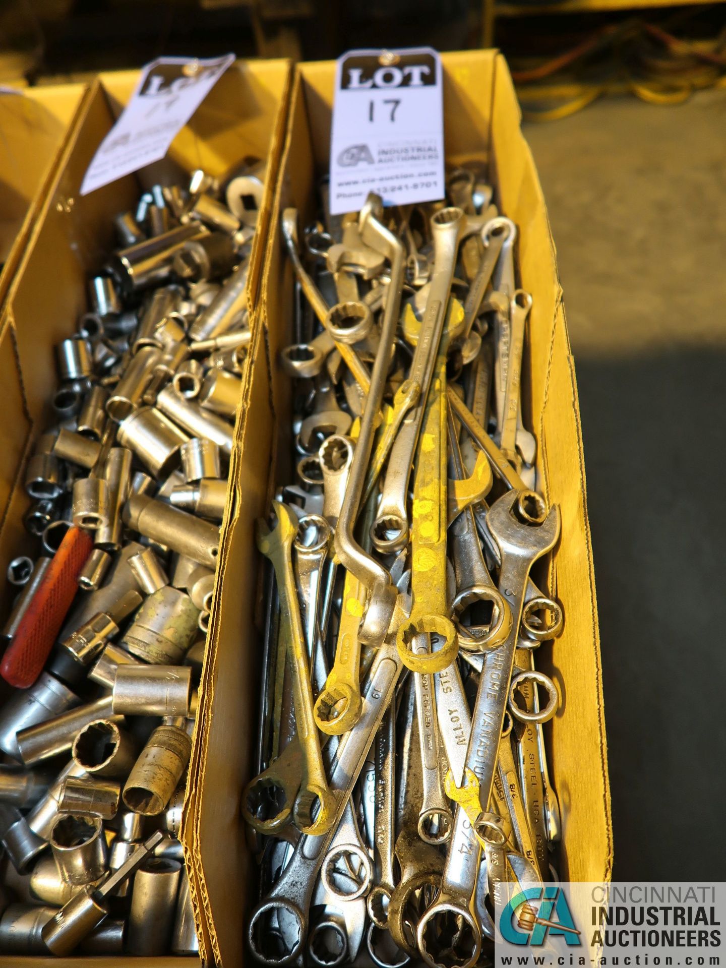 (LOT) MISCELLANEOUS COMBINATION WRENCHES