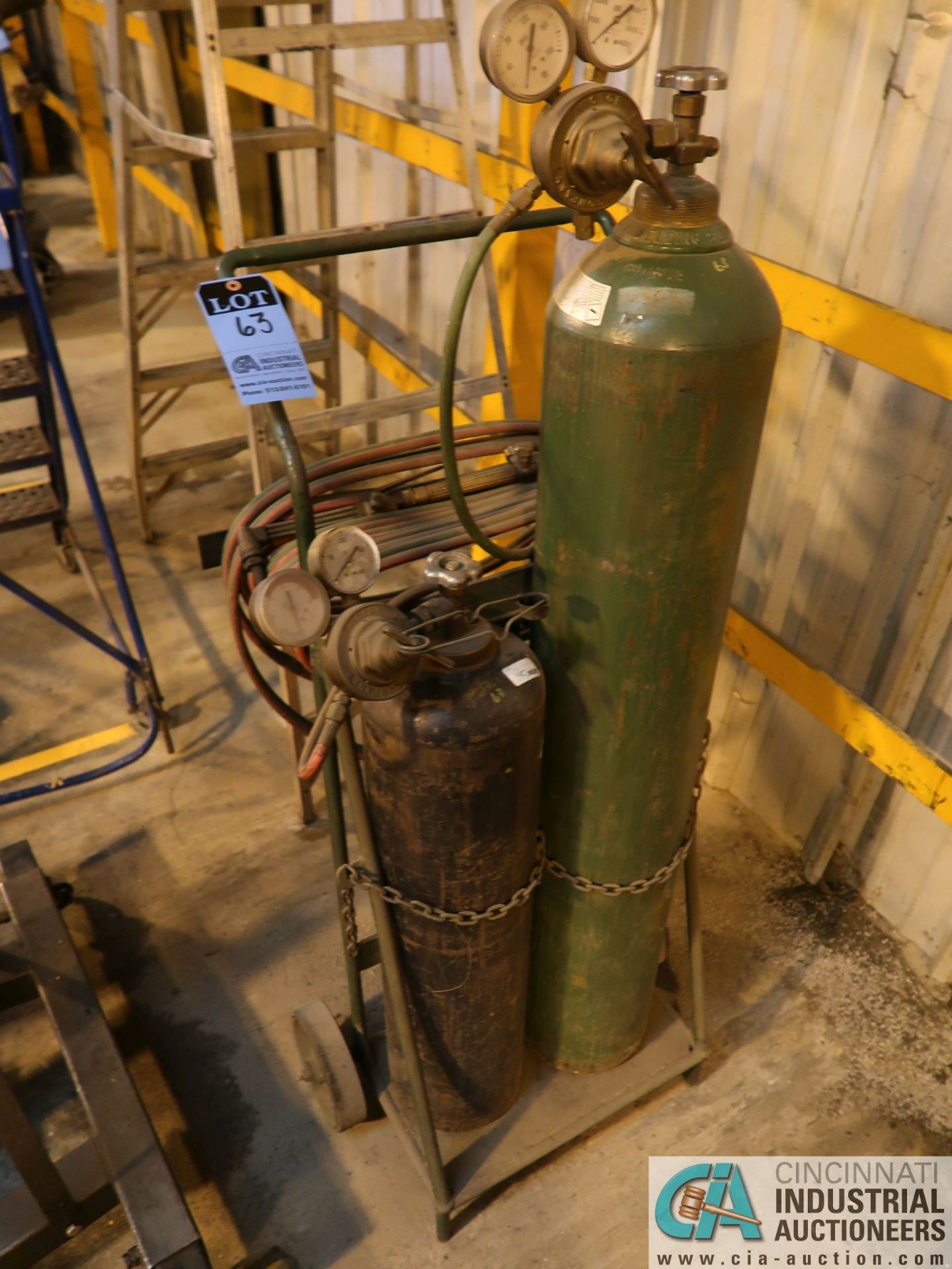 OXY-ACETYLENE CART WITH HOSE, GAUGES & CUTTING TORCH ** NO CYLINDER TANKS, PROPERTY OF AIRGAS **