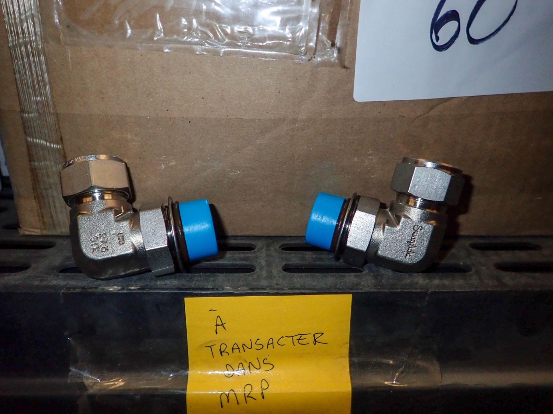 LOT OF ASSORTED SWAGELOK CONNECTORS, PRESSURE SWITCH - Image 3 of 4