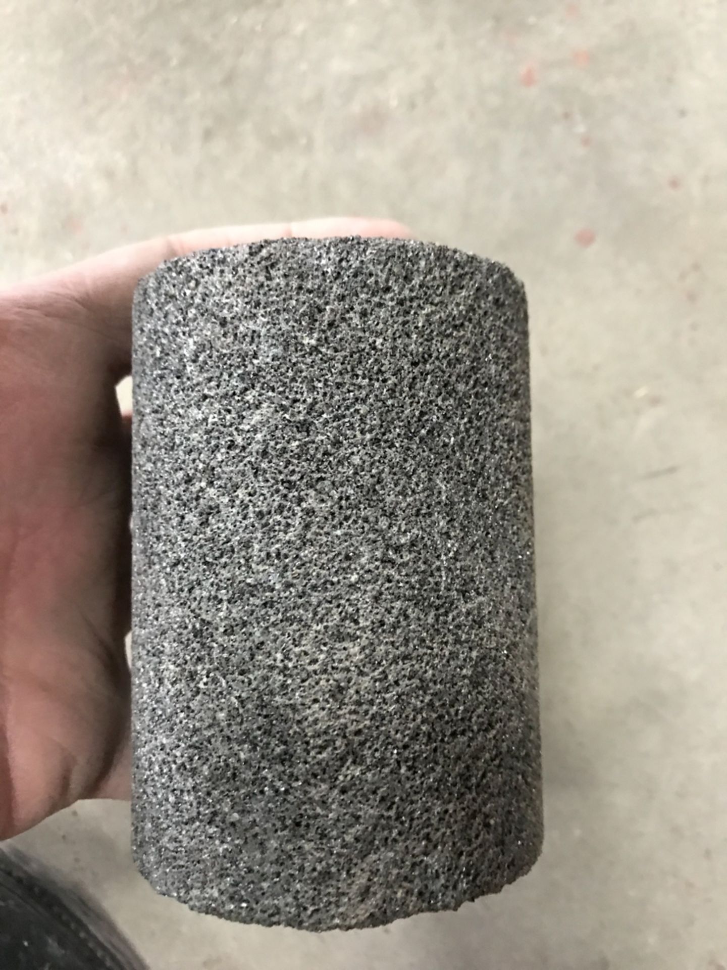 Cylinderical Grinding Stones for Terrazzo Grinding Machines (73#s) - Image 3 of 4