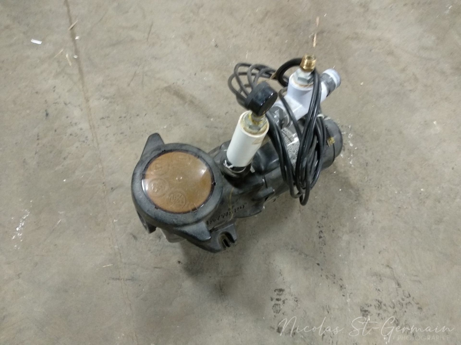 Hayword Water Pump - Image 2 of 6