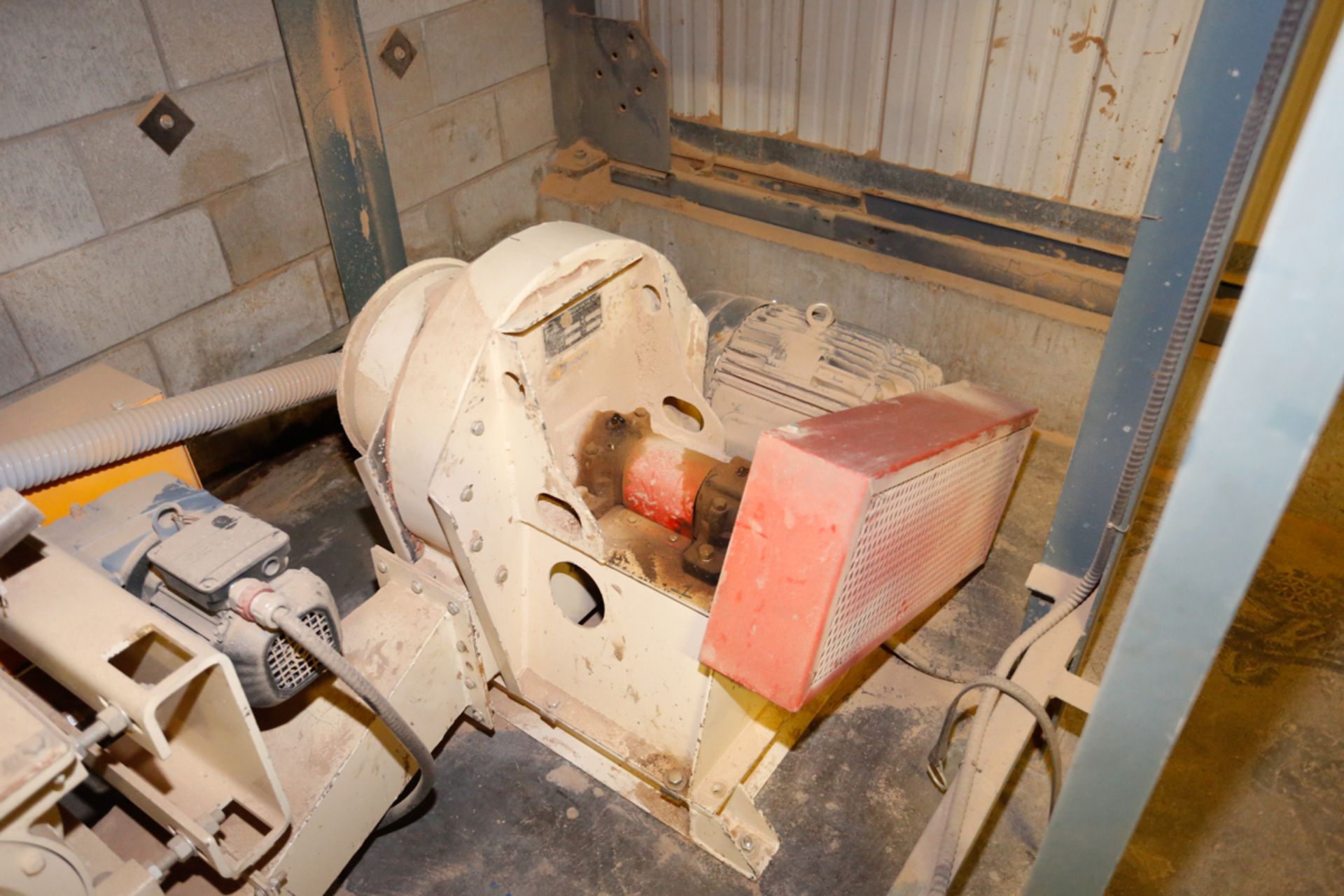 RDL DUST COLLECTOR W/ VIBRATORY SCREEN & HAMMER MILL (ITEM # 20.40.25) - Image 5 of 5