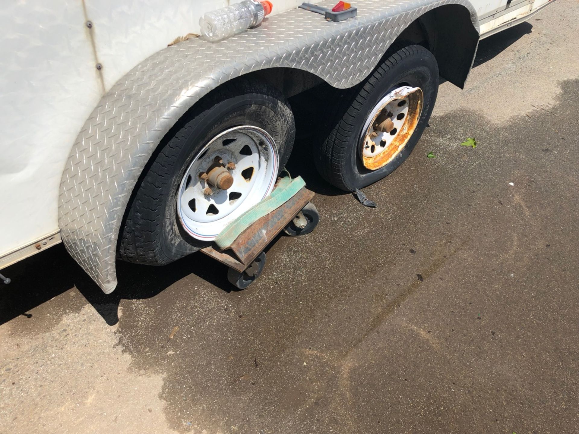 CONTINENTAL CARGO TRAILER MOD. TW714TA254, DOUBLE AXLES, SOME DAMAGES (2007) (LOCATED IN LAVAL, QC) - Image 3 of 4