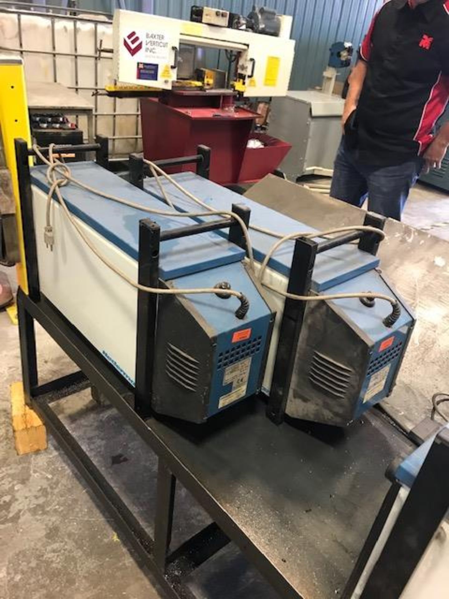 NEDERMAN 200349 FILTER VAC SMOKE EXHAUST, 115 VOLTS, LIKE NEW (LOCATED IN ST-HUBERT, QC)